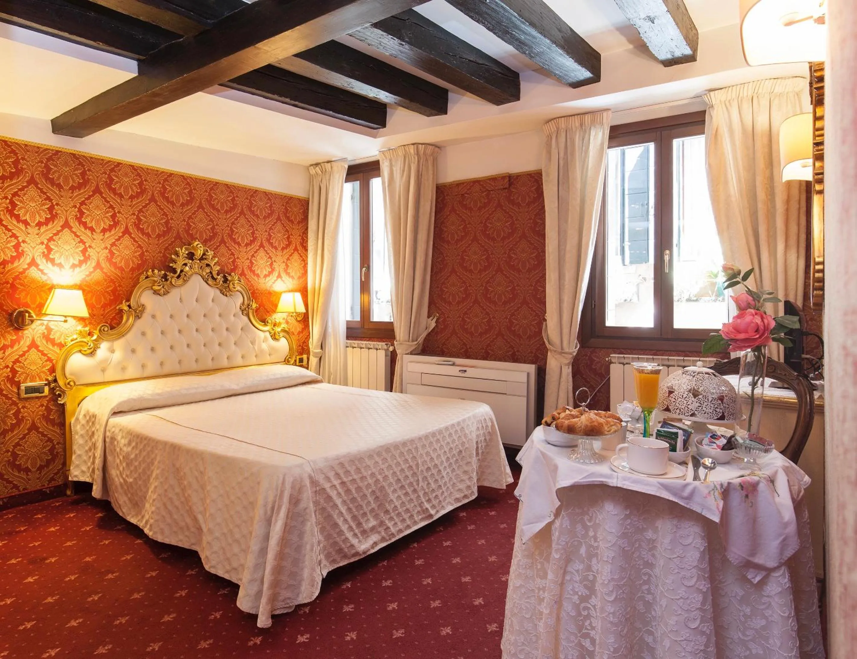 Bed in Ca' Della Loggia