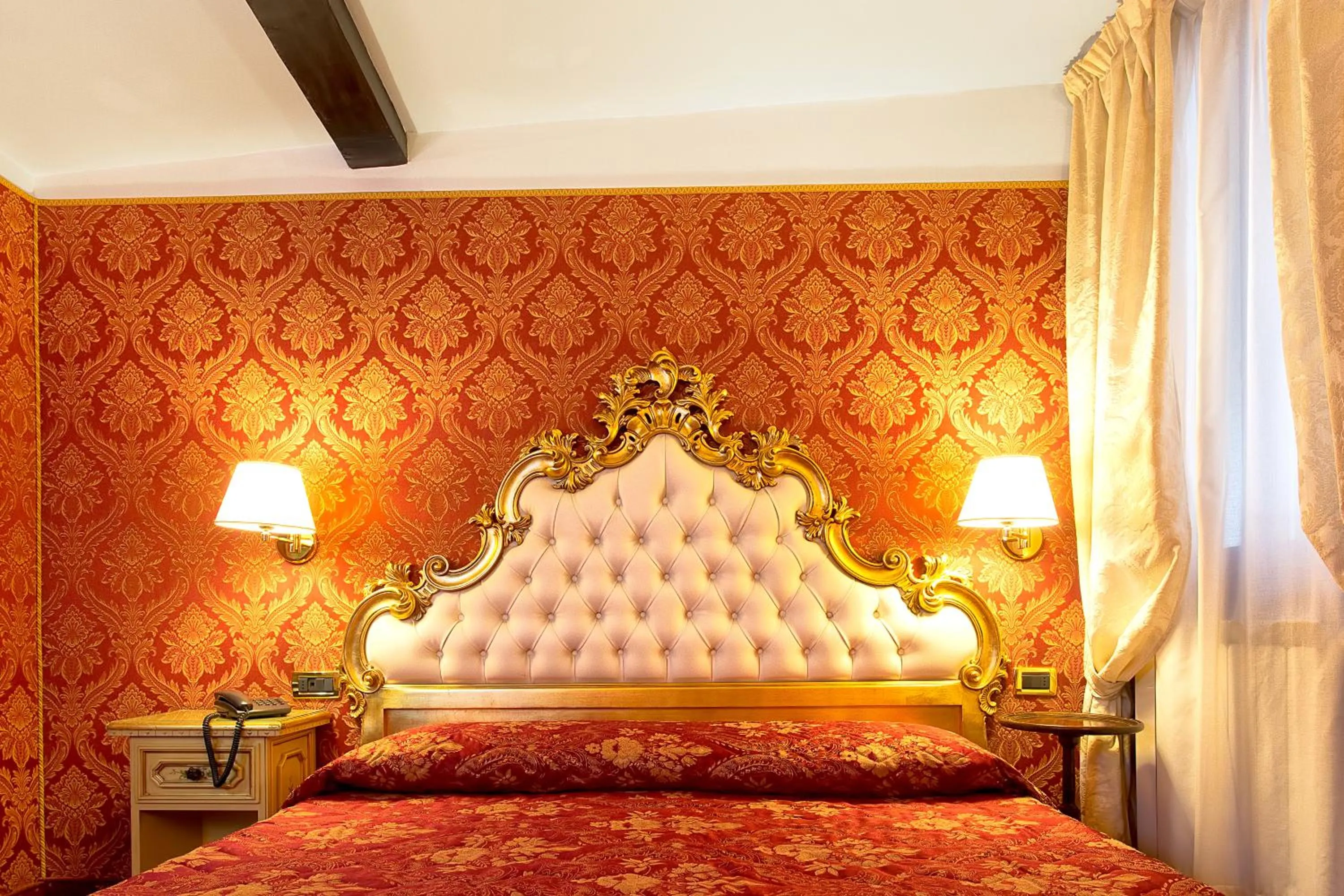 Bed in Ca' Della Loggia