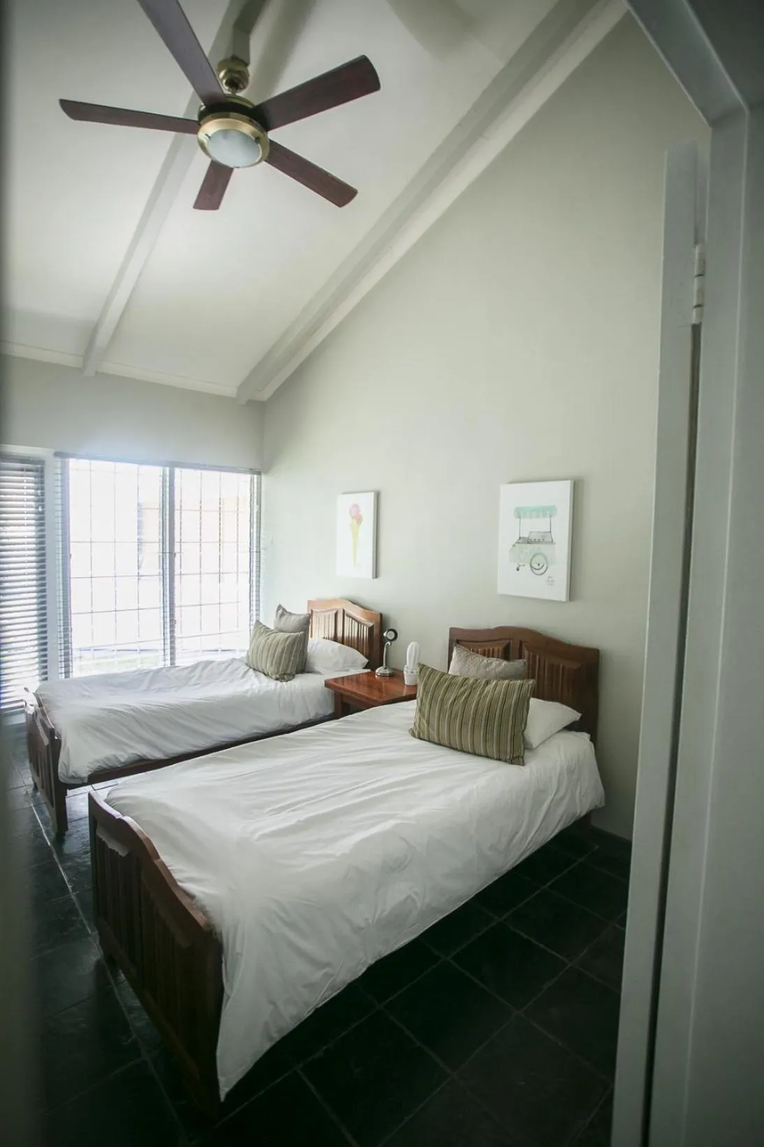 Bedroom, Bed in La Roca Guest House