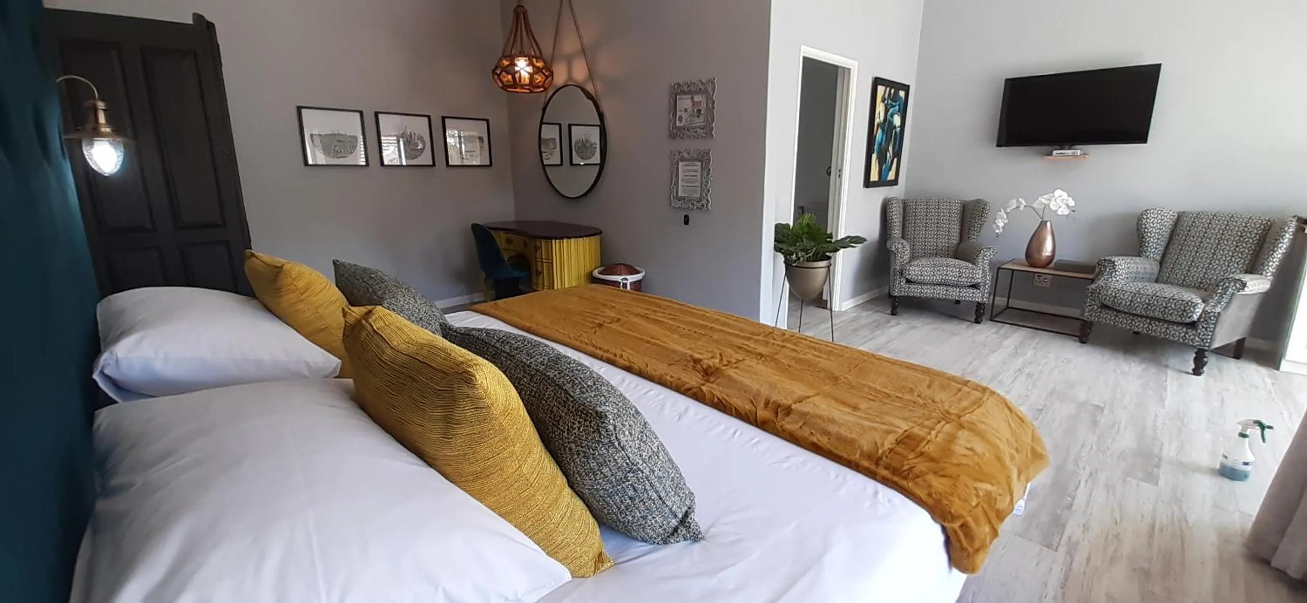 Bed in La Roca Guest House