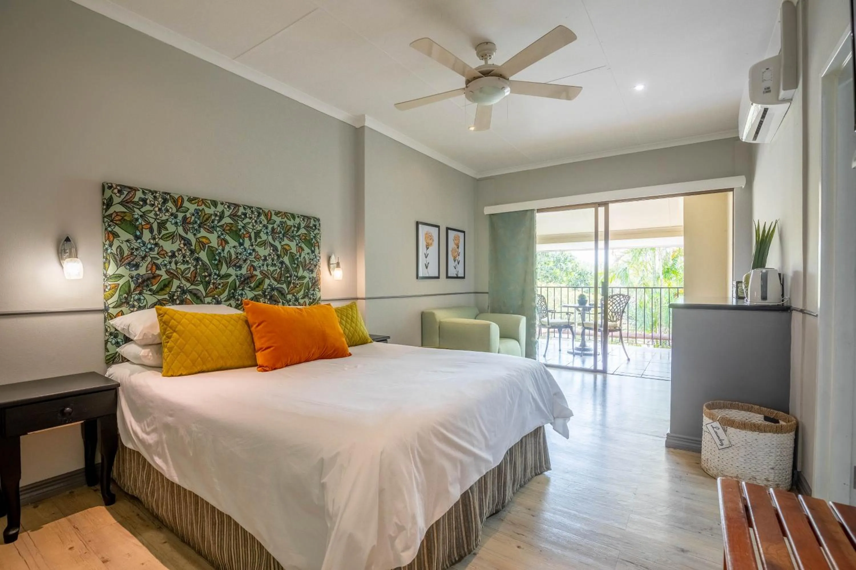 Bed in La Roca Guest House