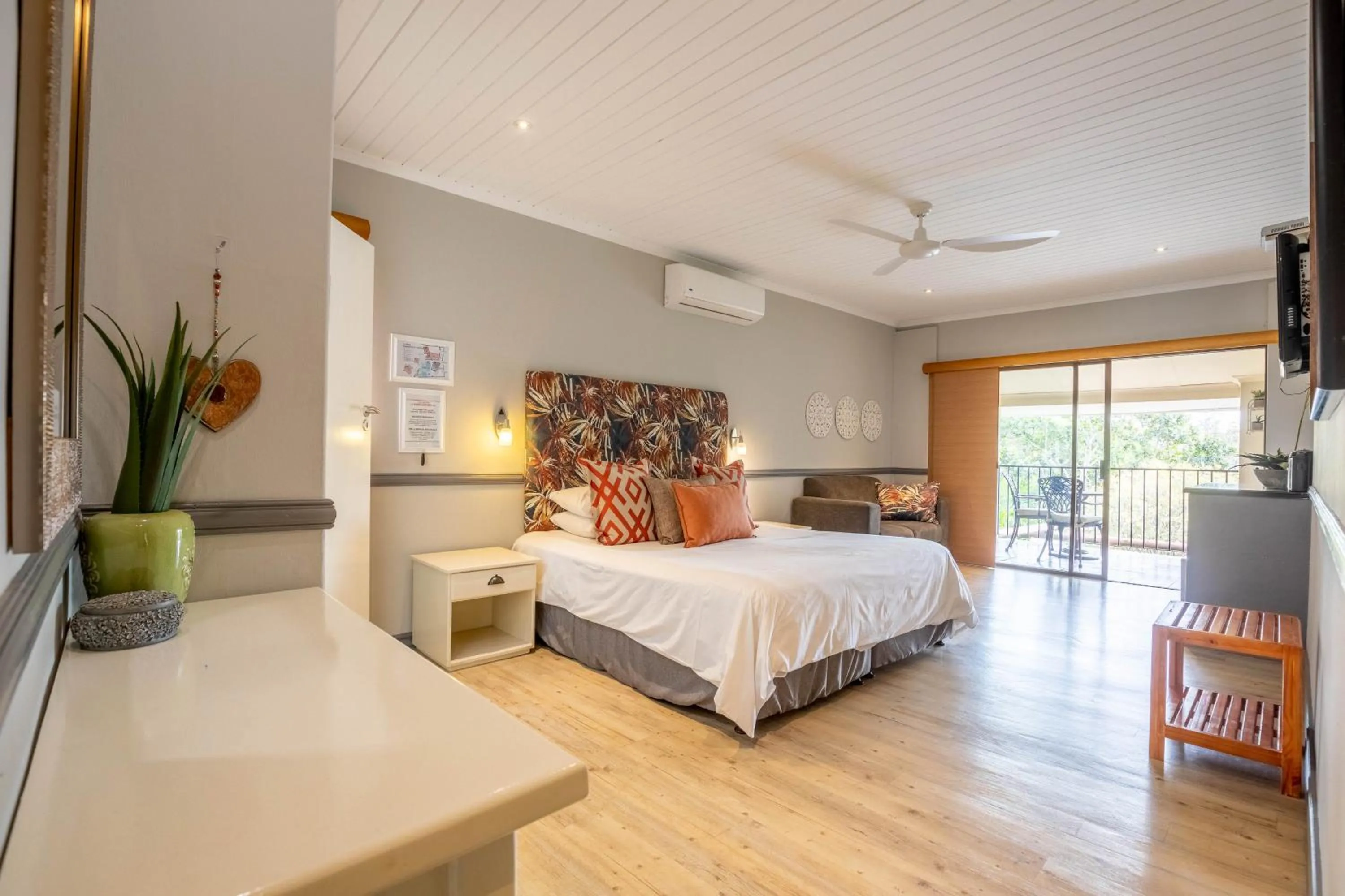 Bed in La Roca Guest House