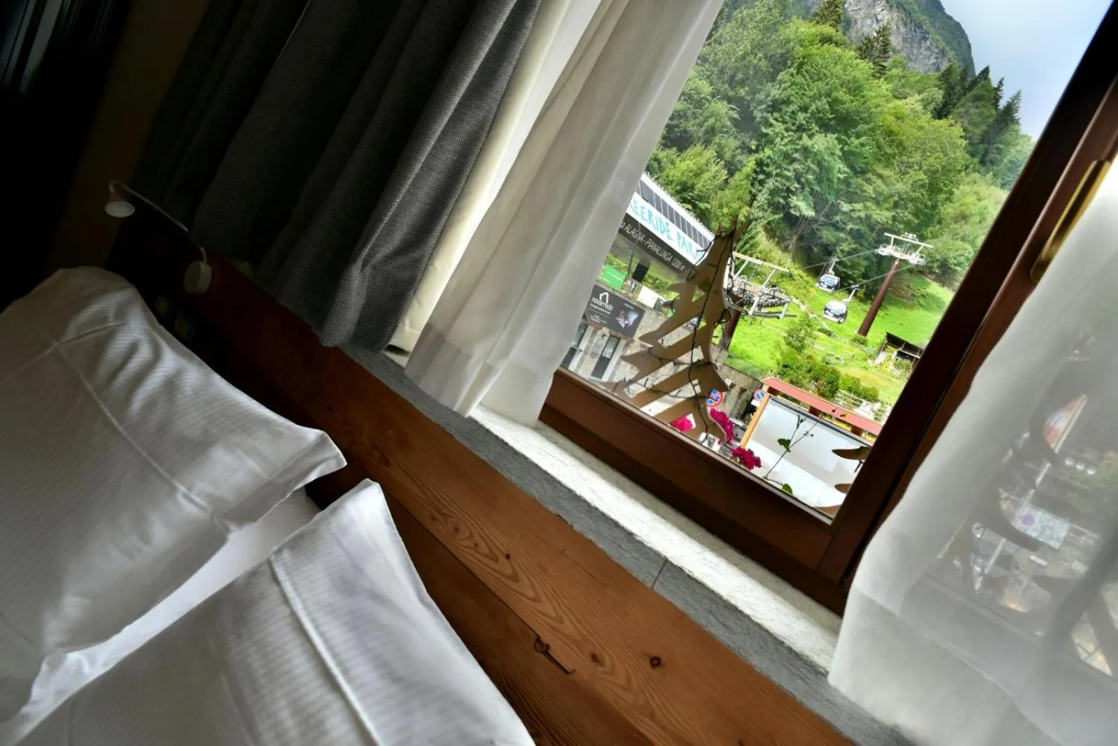 Bed in MH Olen Boutique Hotel