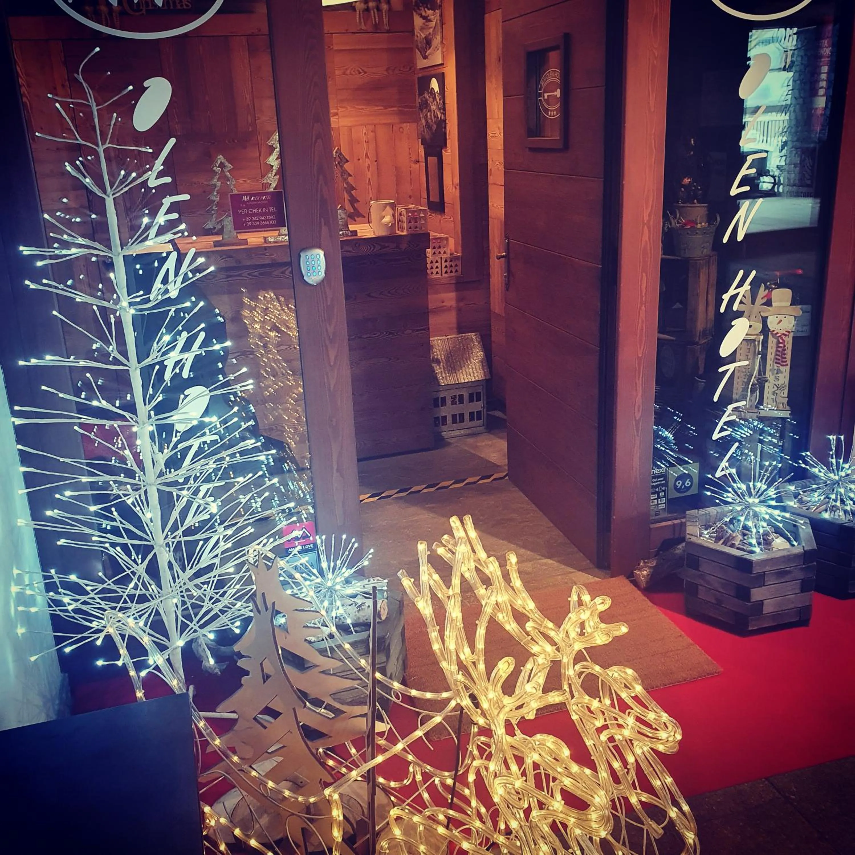 Facade/entrance in MH Olen Boutique Hotel