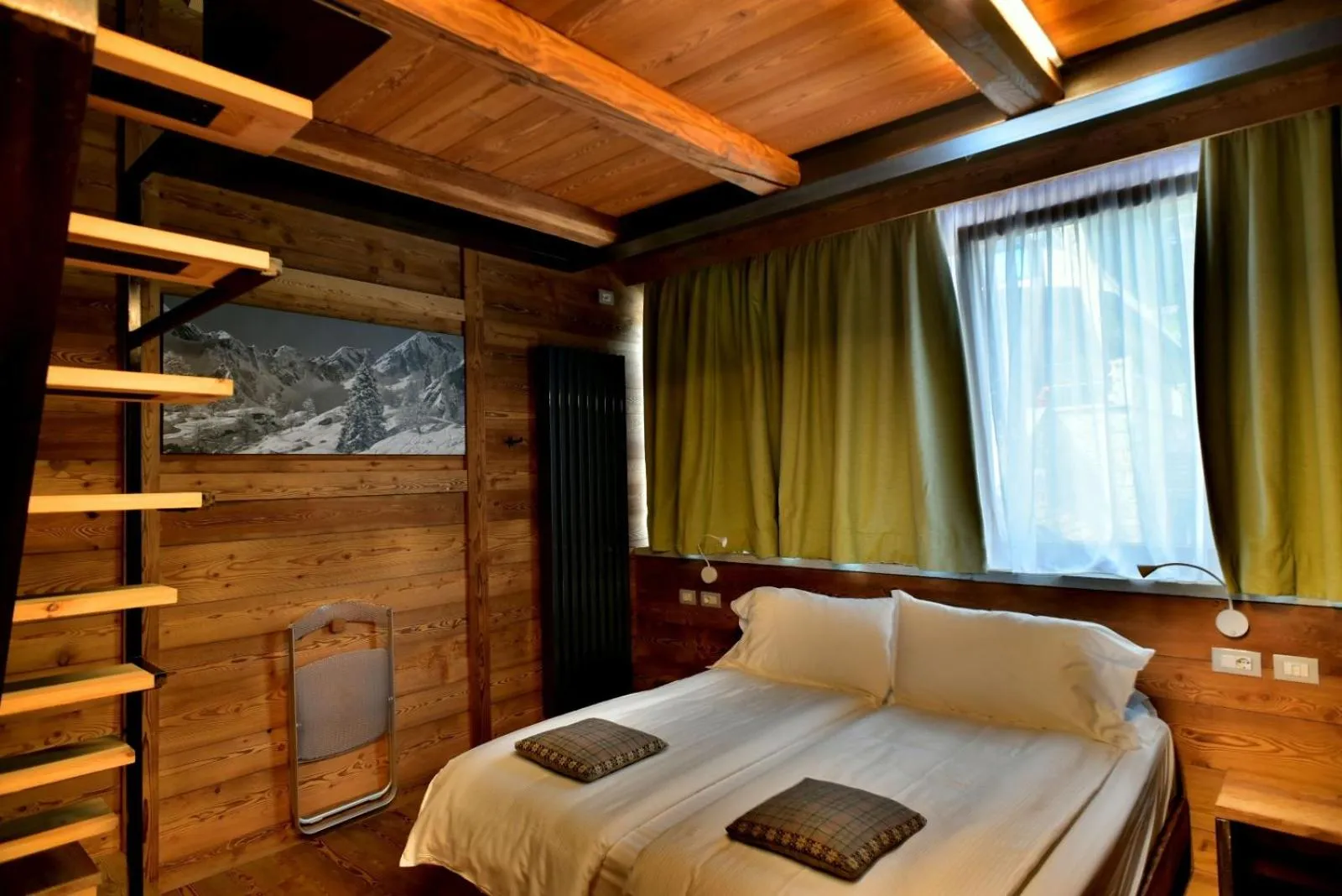 Bed in MH Olen Boutique Hotel