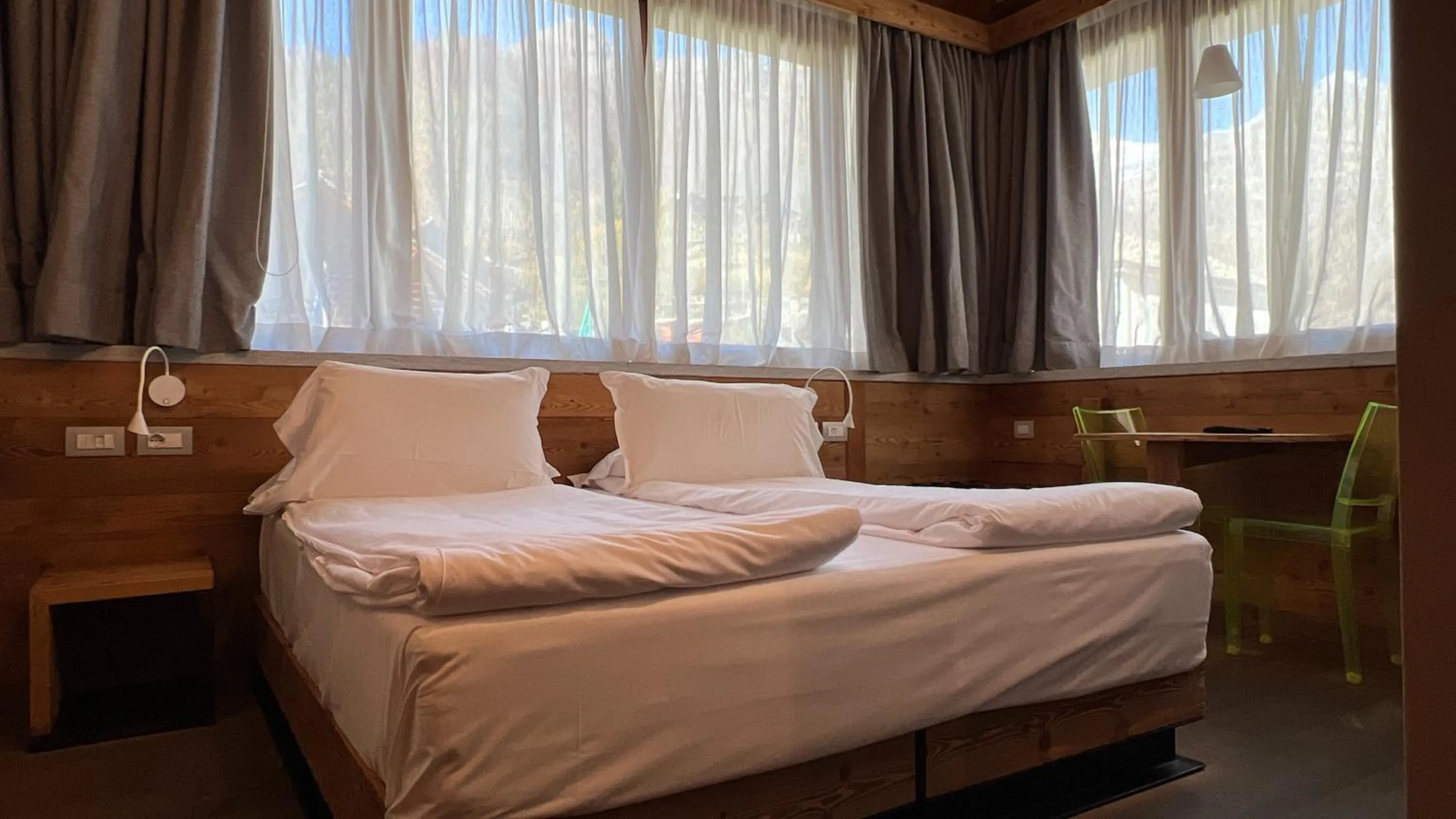 Bed in MH Olen Boutique Hotel