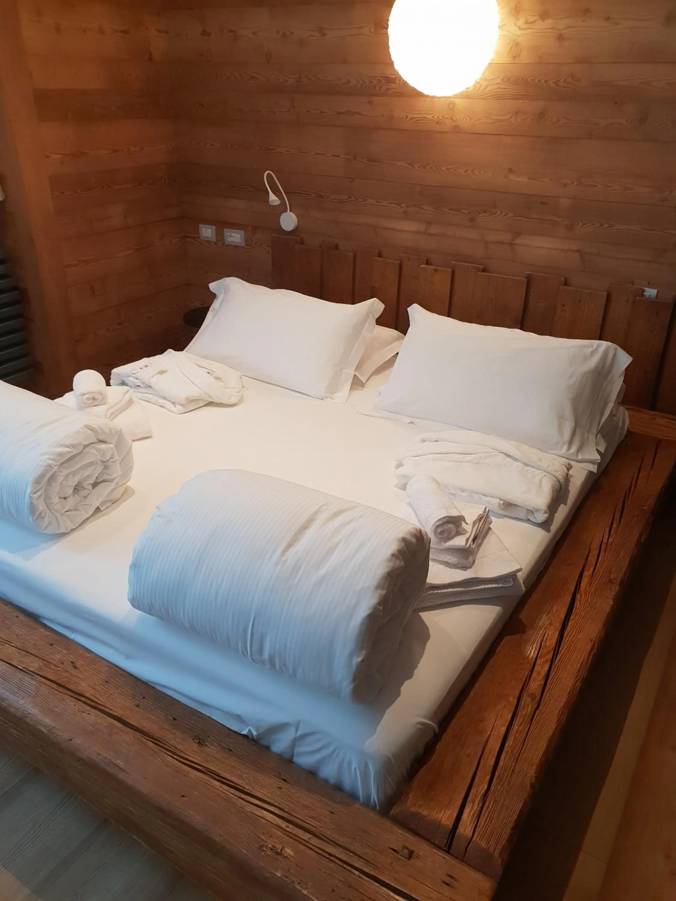 Bed in MH Olen Boutique Hotel