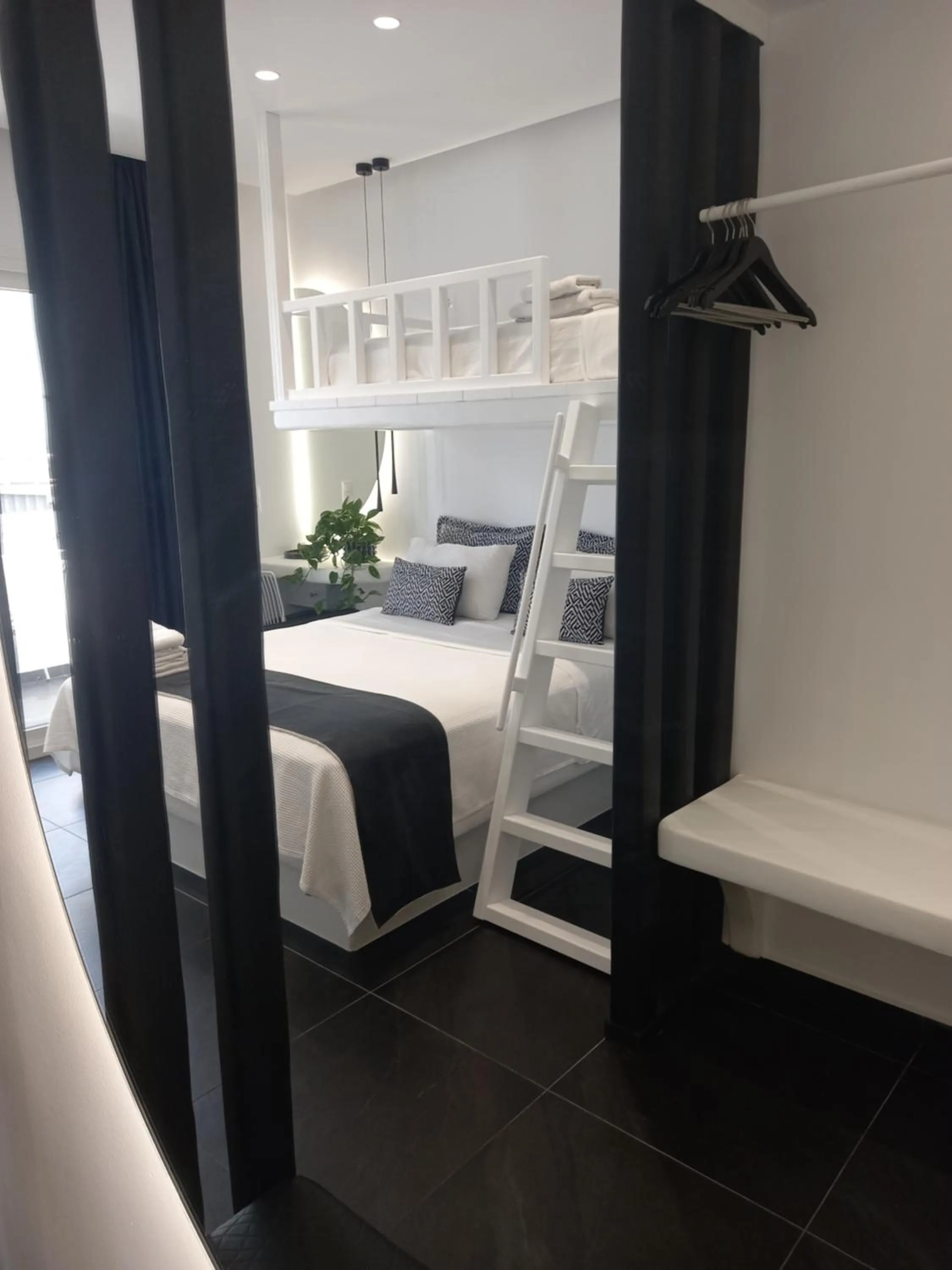 Bed in Studios Panos