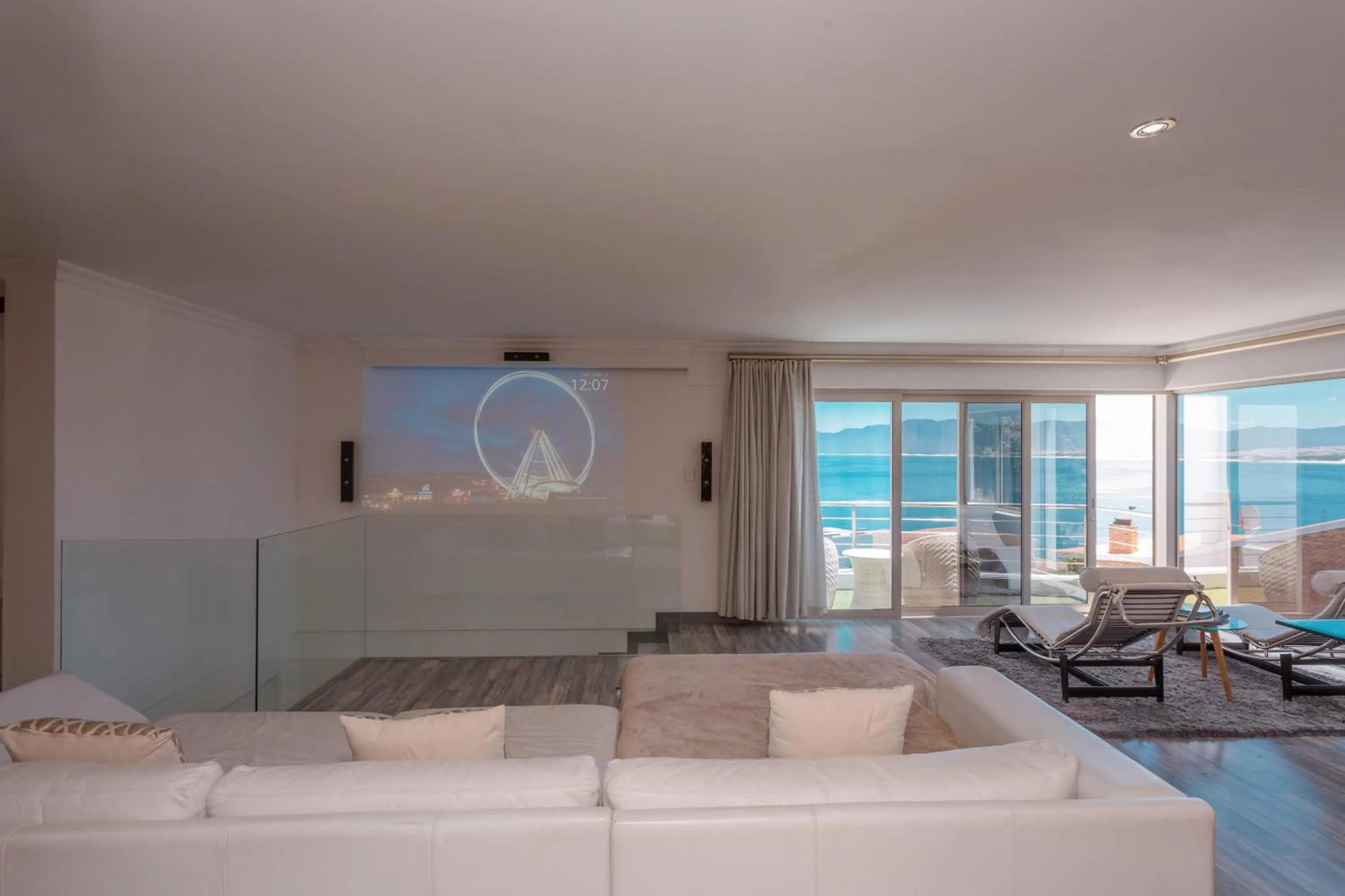 TV and multimedia in Sea Star Lodge