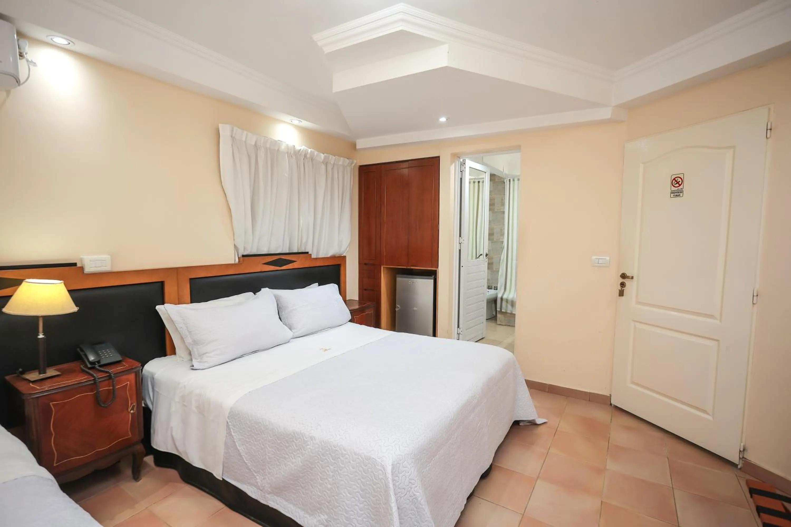 Bedroom, Bed in Hotel A&B Internacional