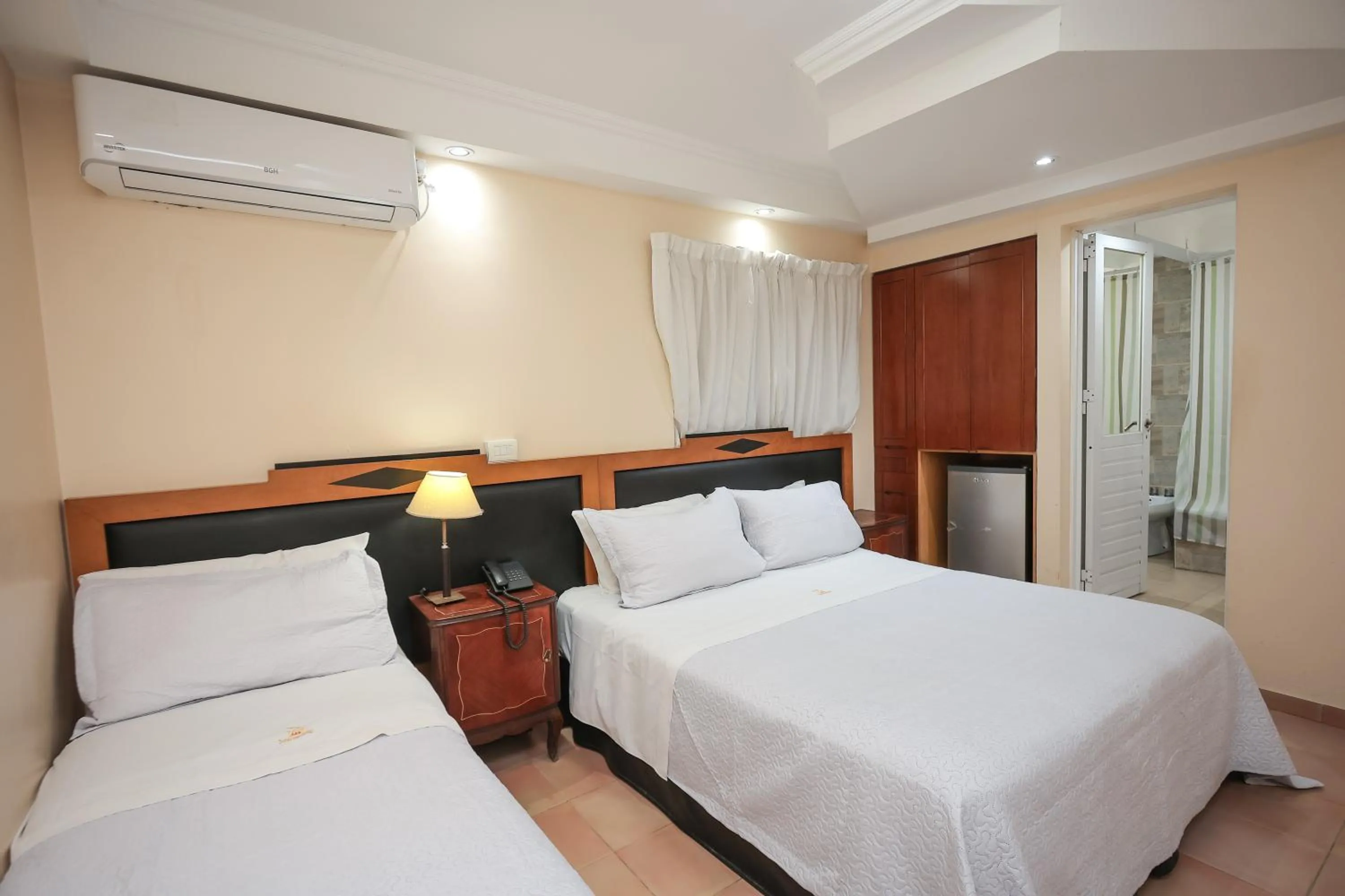 Bed in Hotel A&B Internacional