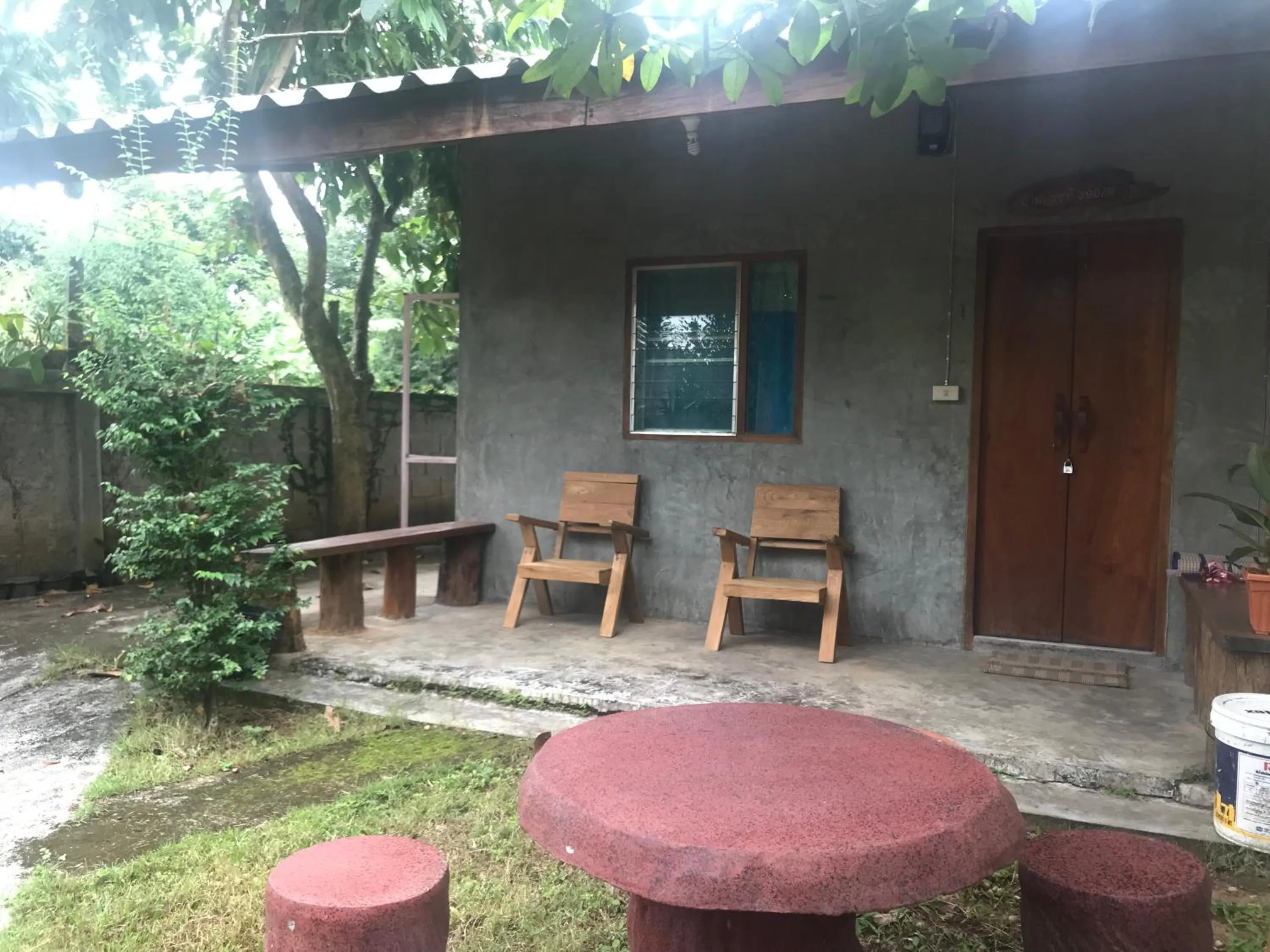 บ้านภทรพรรณ ขุนยวม แม่ฮ่องสอน PATARAPHAN HOUSE, Khunyuam, Maehongson, Thailand