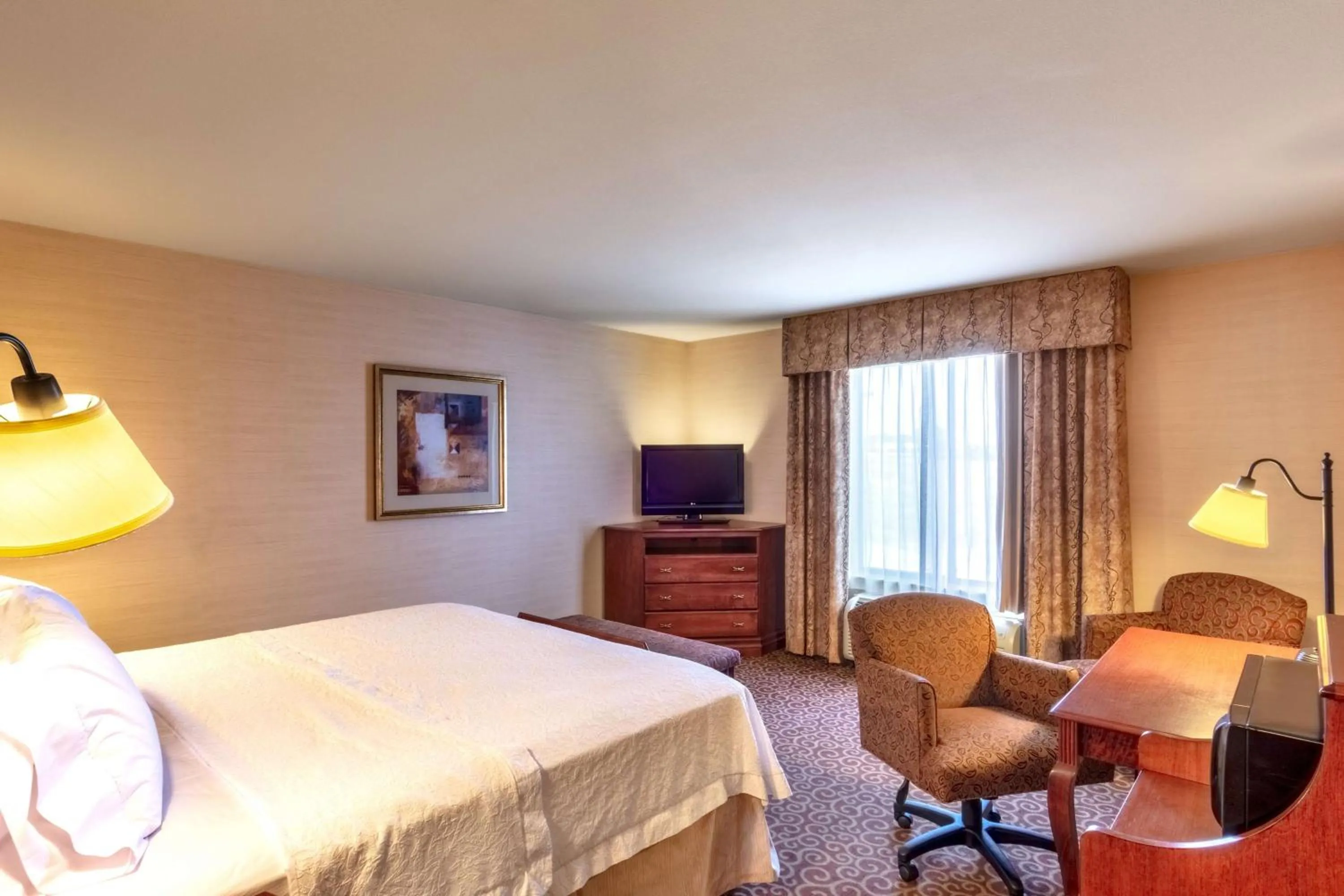 Bedroom, Bed in Hampton Inn Rawlins