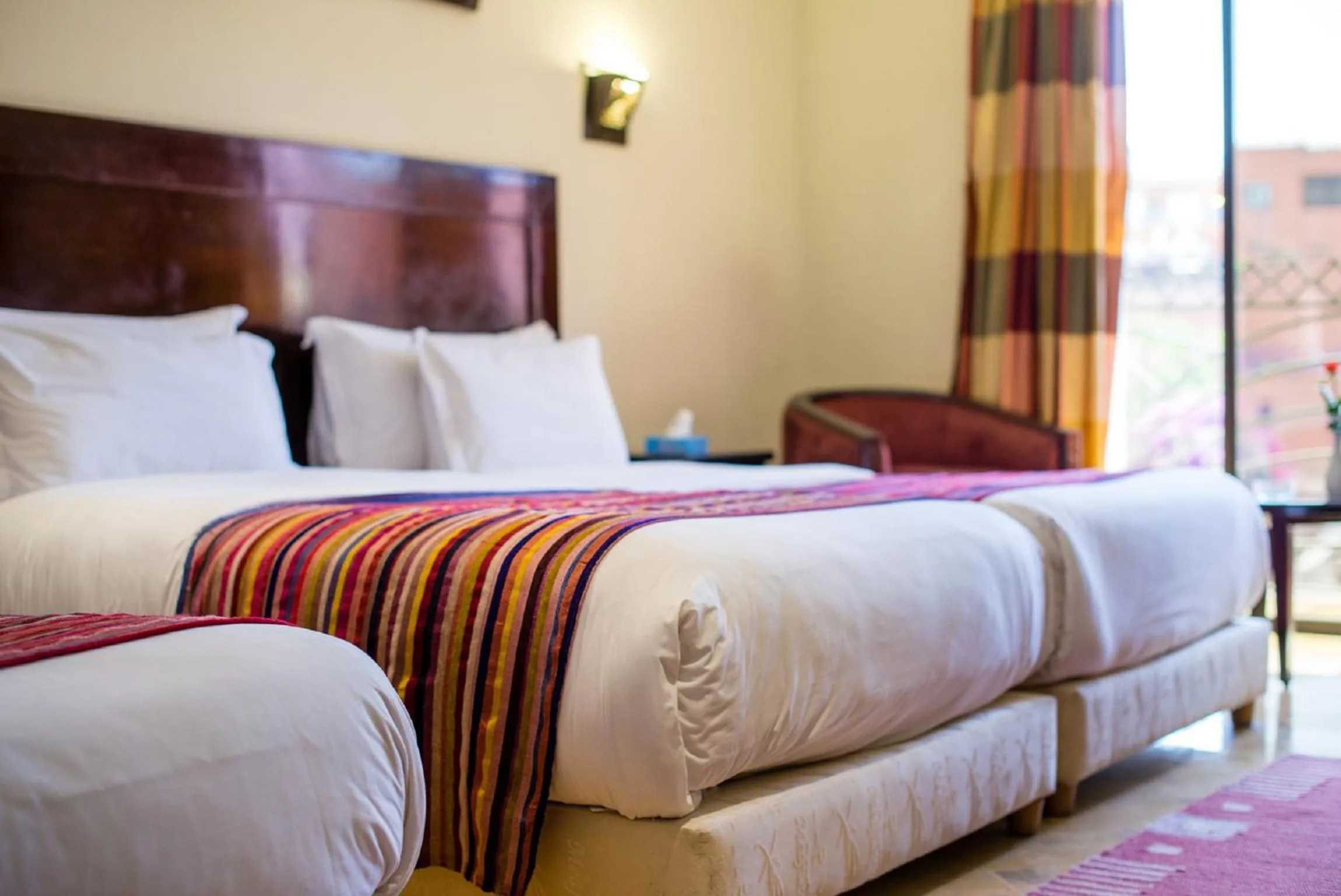 Photo of the whole room in Hotel Les Trois Palmiers