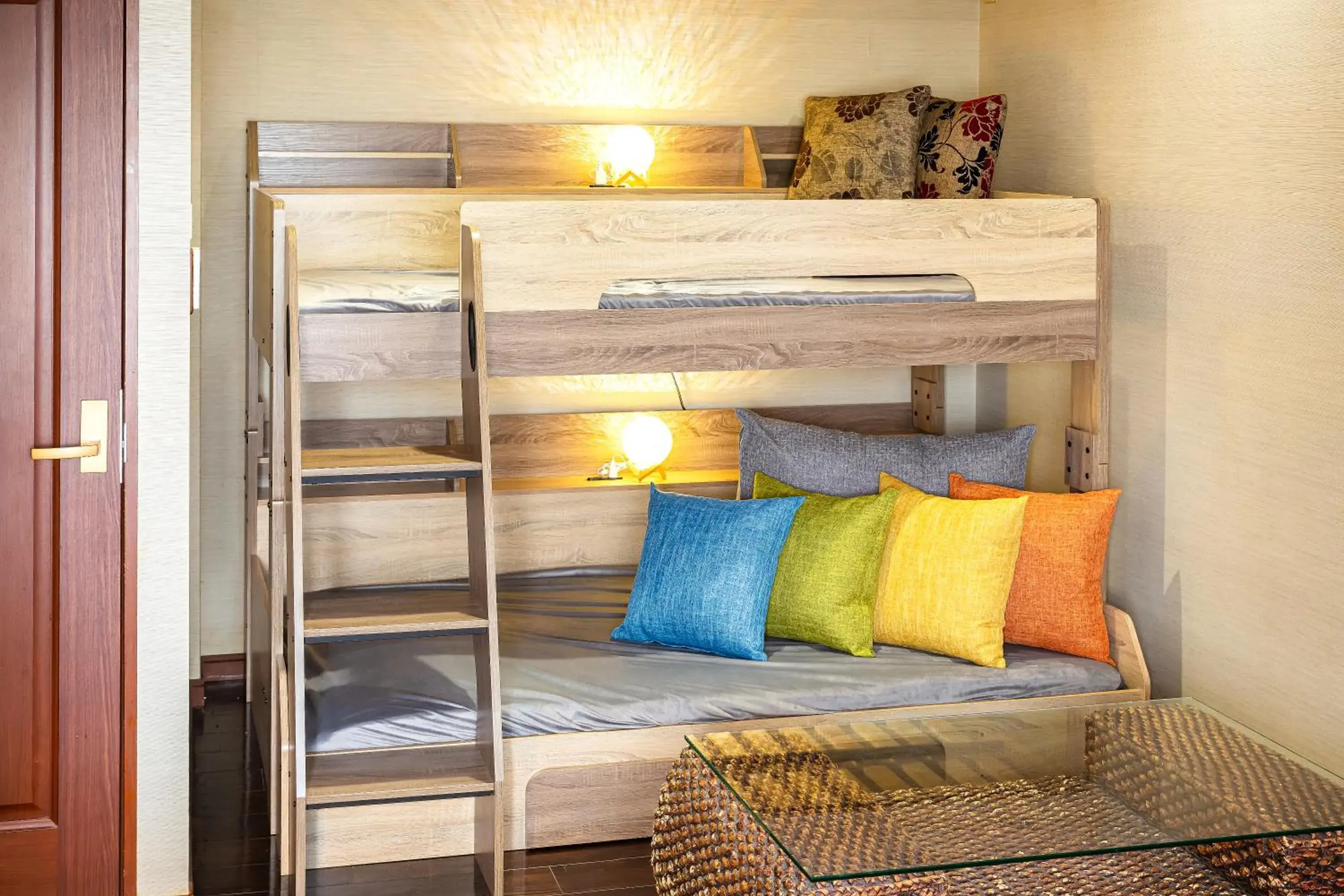 Suite with Sauna in Hotel Balian Resort Tomei Kawasaki I.C. Suite with Sauna in Hotel Balian Resort Tomei Kawasaki I.C.