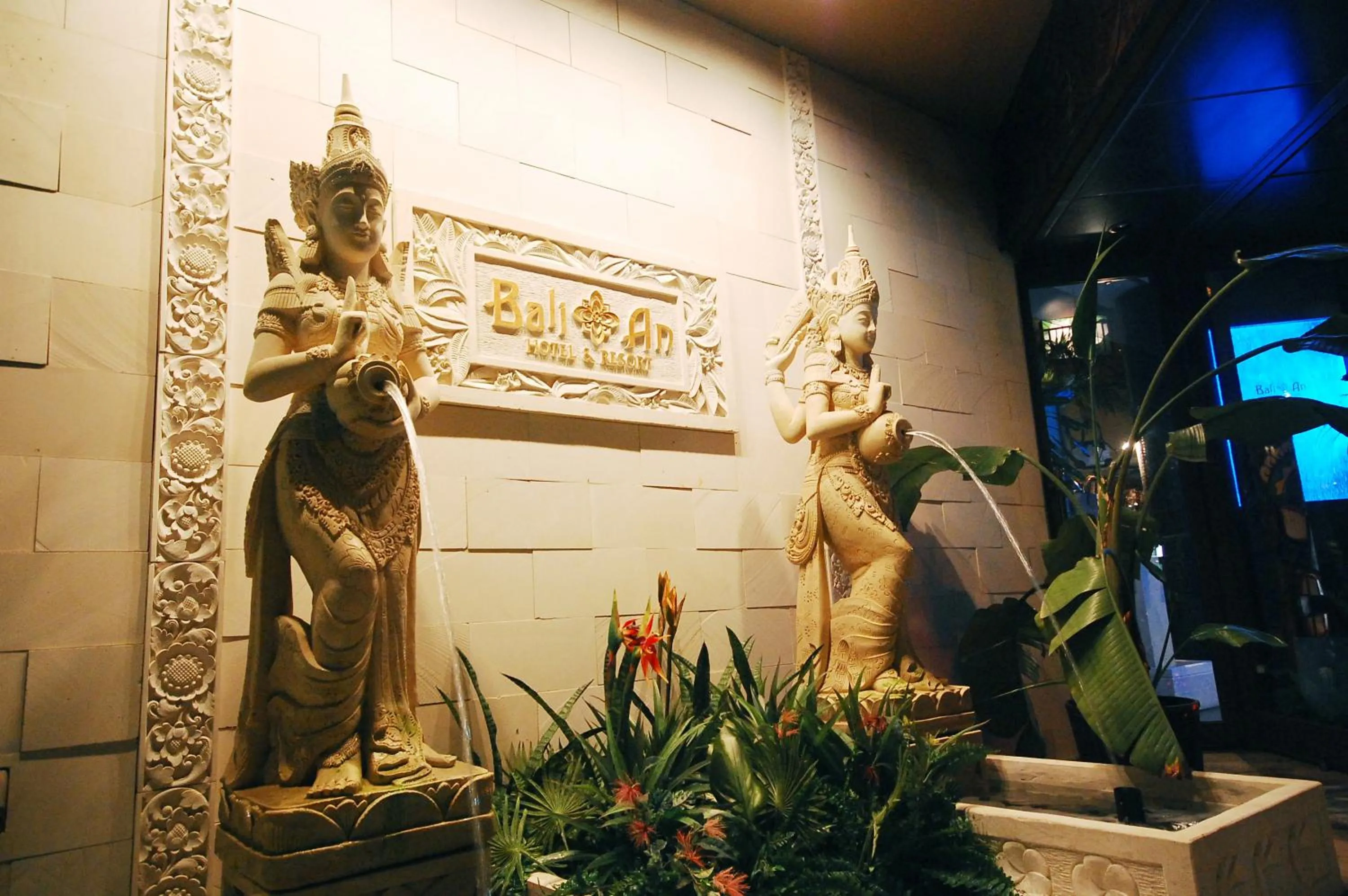 Facade/entrance in Hotel BaliAn Resort Kawasaki