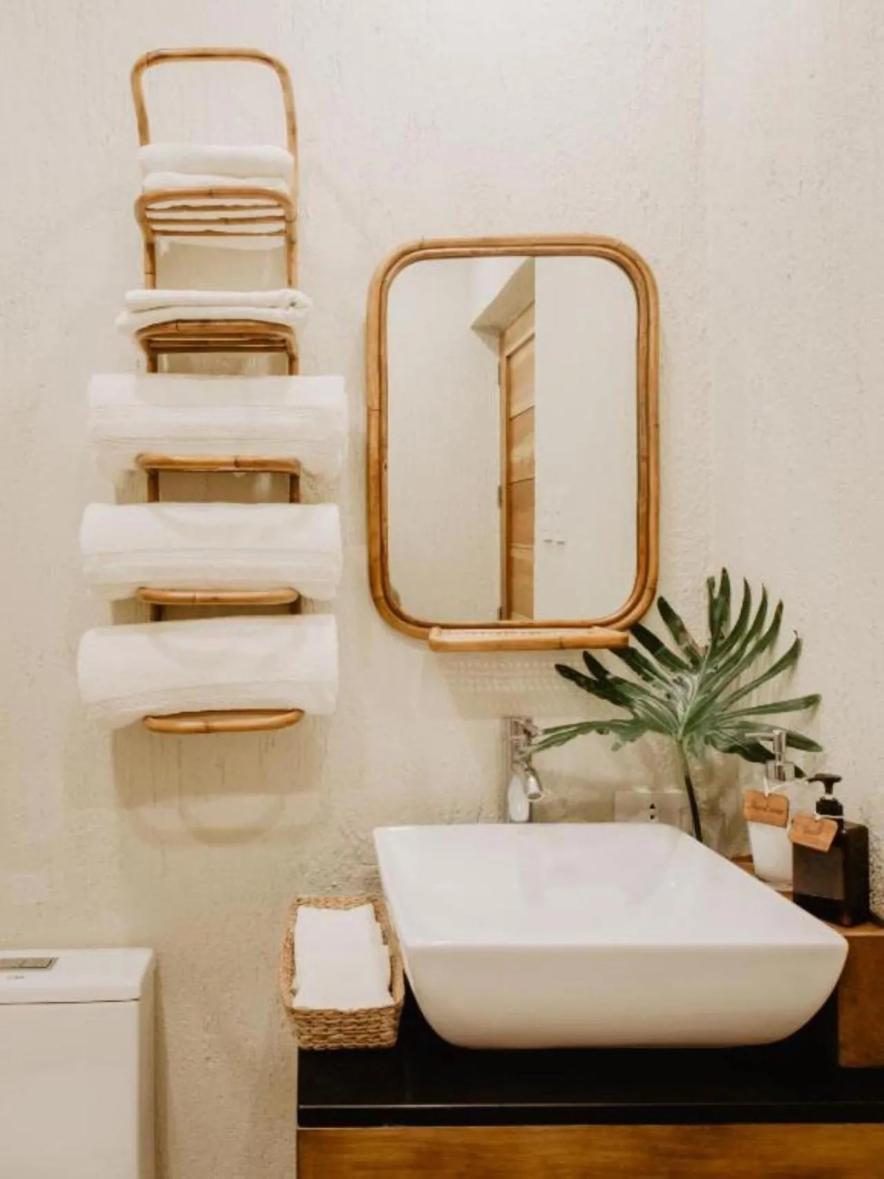 Bathroom in Frangipani El Nido