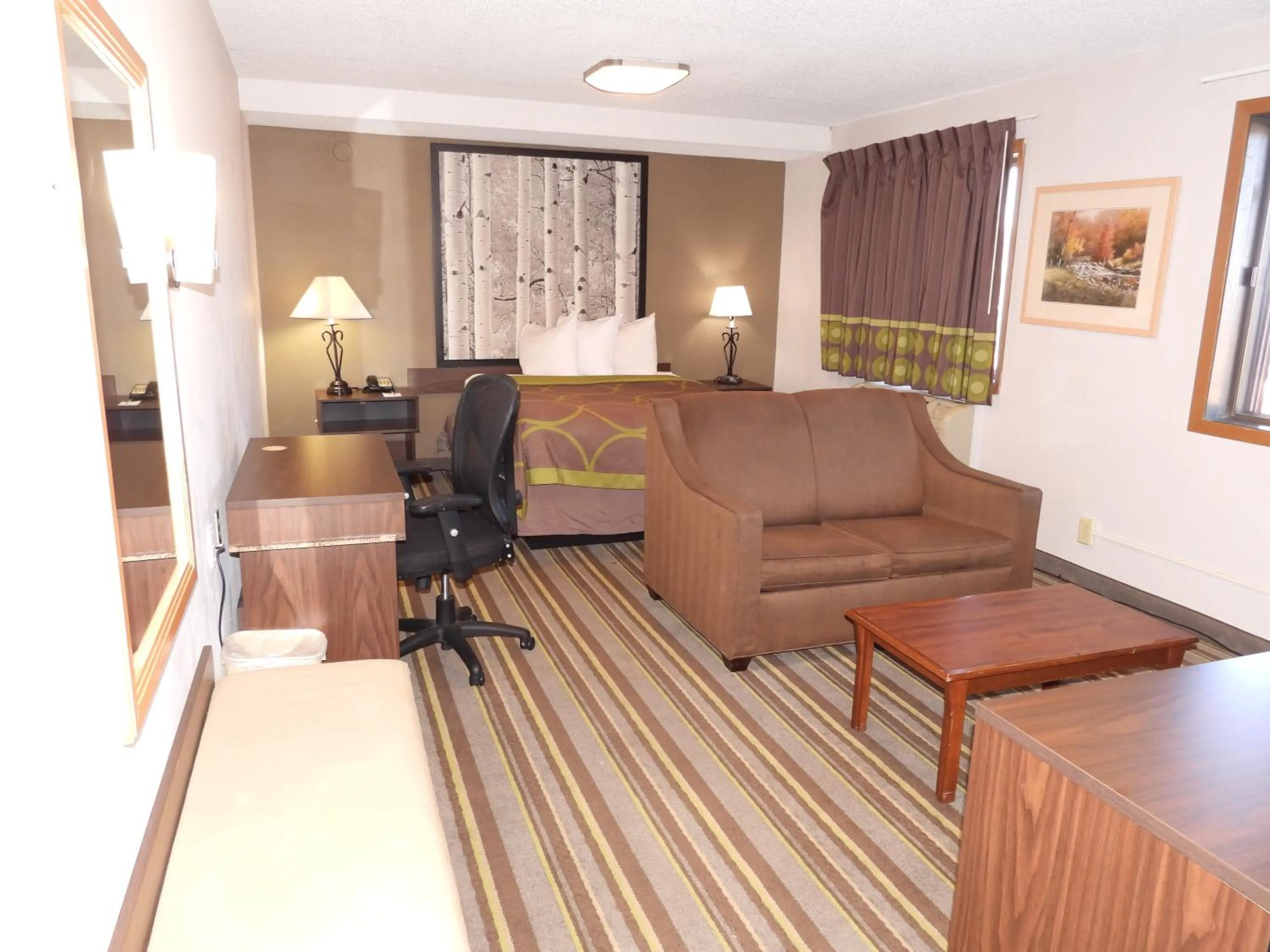 TV and multimedia in Super 8 by Wyndham Westminster Denver North