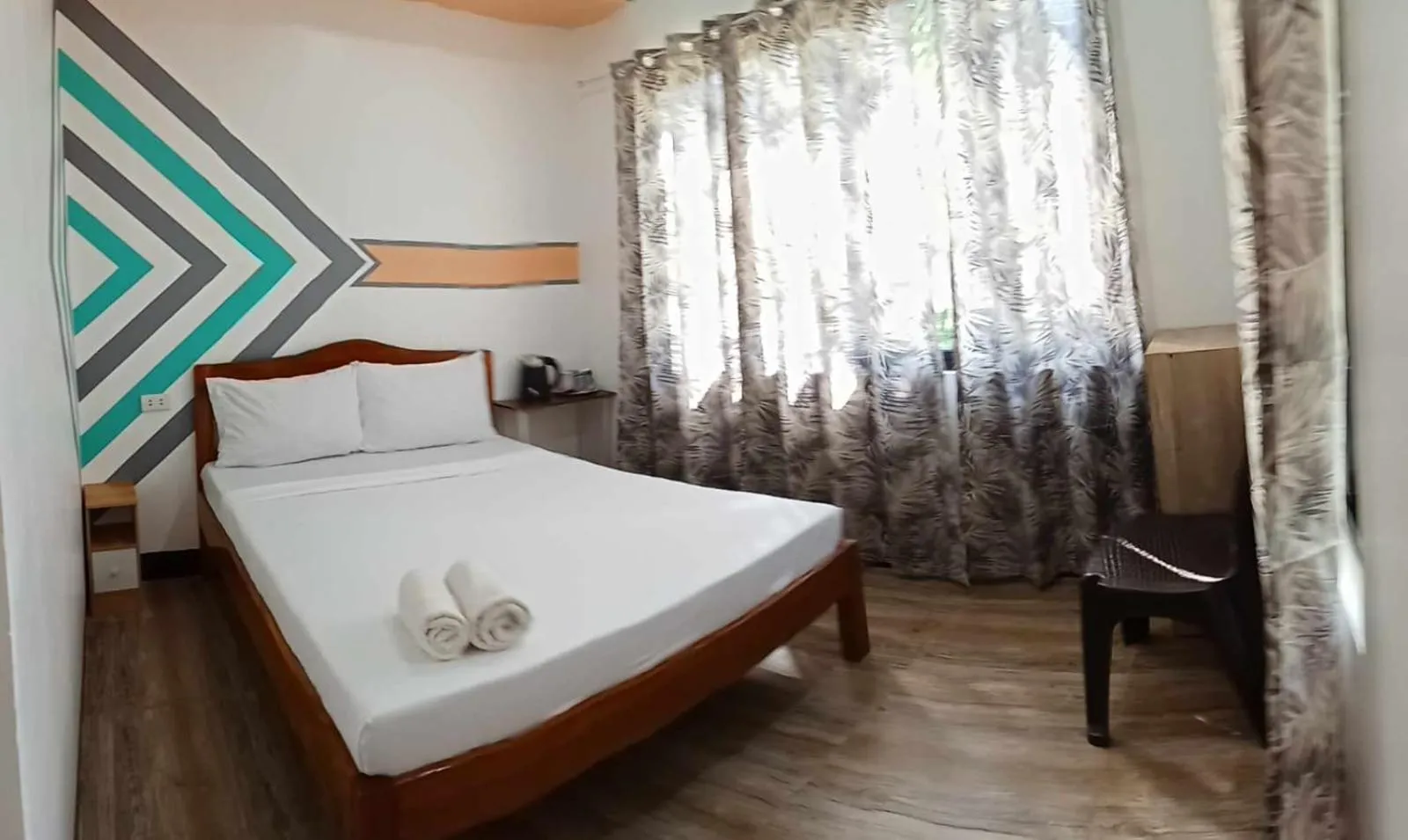 Bed in Vali-Joe Travel Lodge