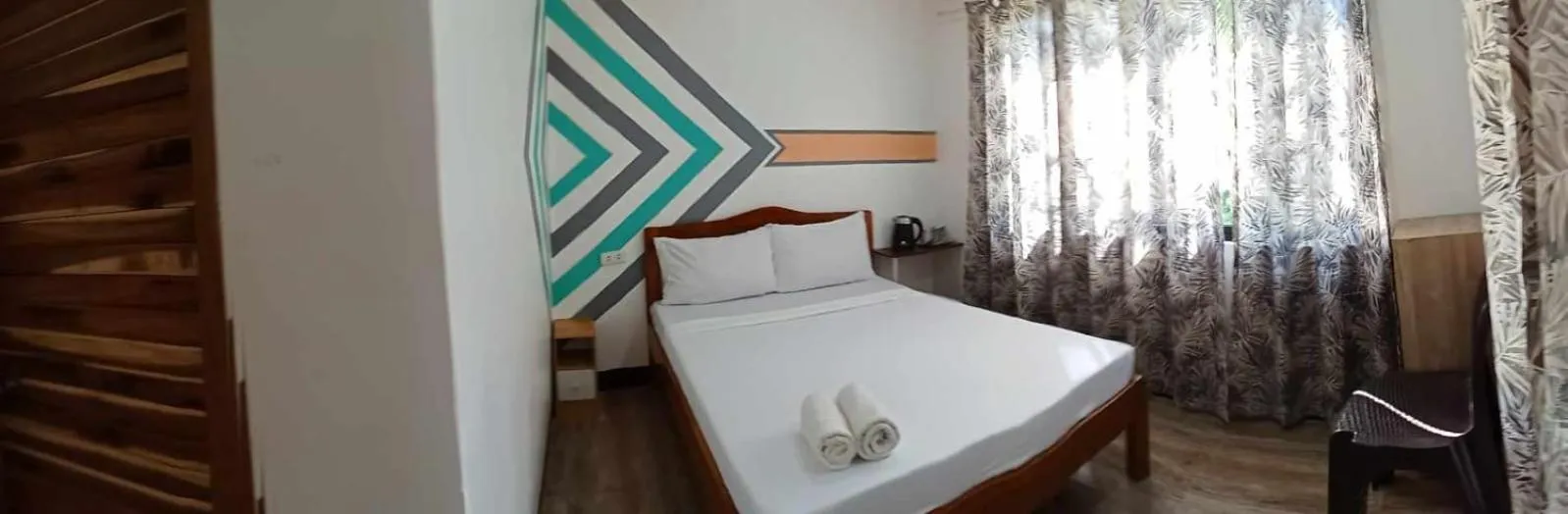 Bed in Vali-Joe Travel Lodge