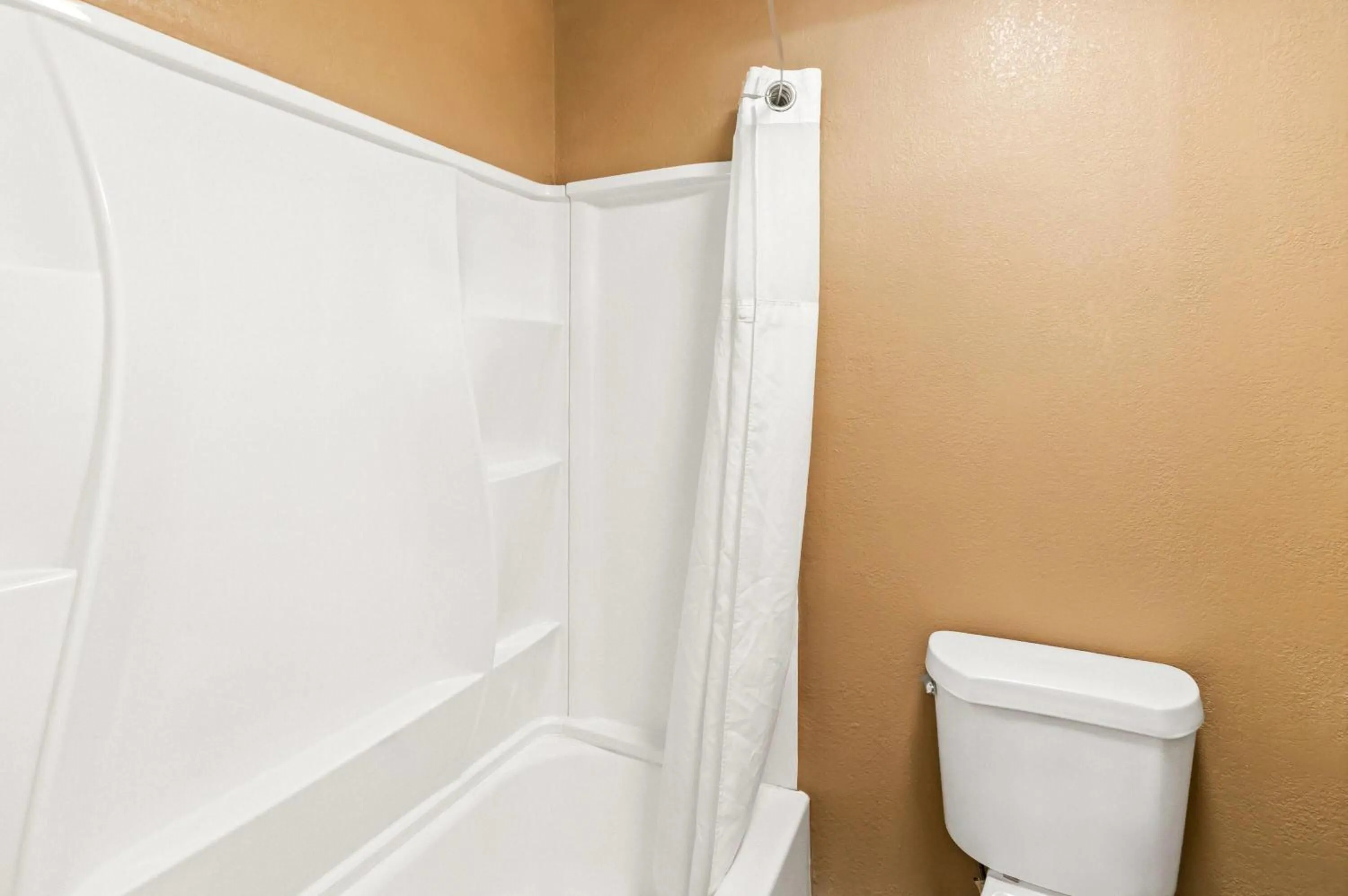 Bathroom in Super 8 by Wyndham Cincinnati-Springdale OH