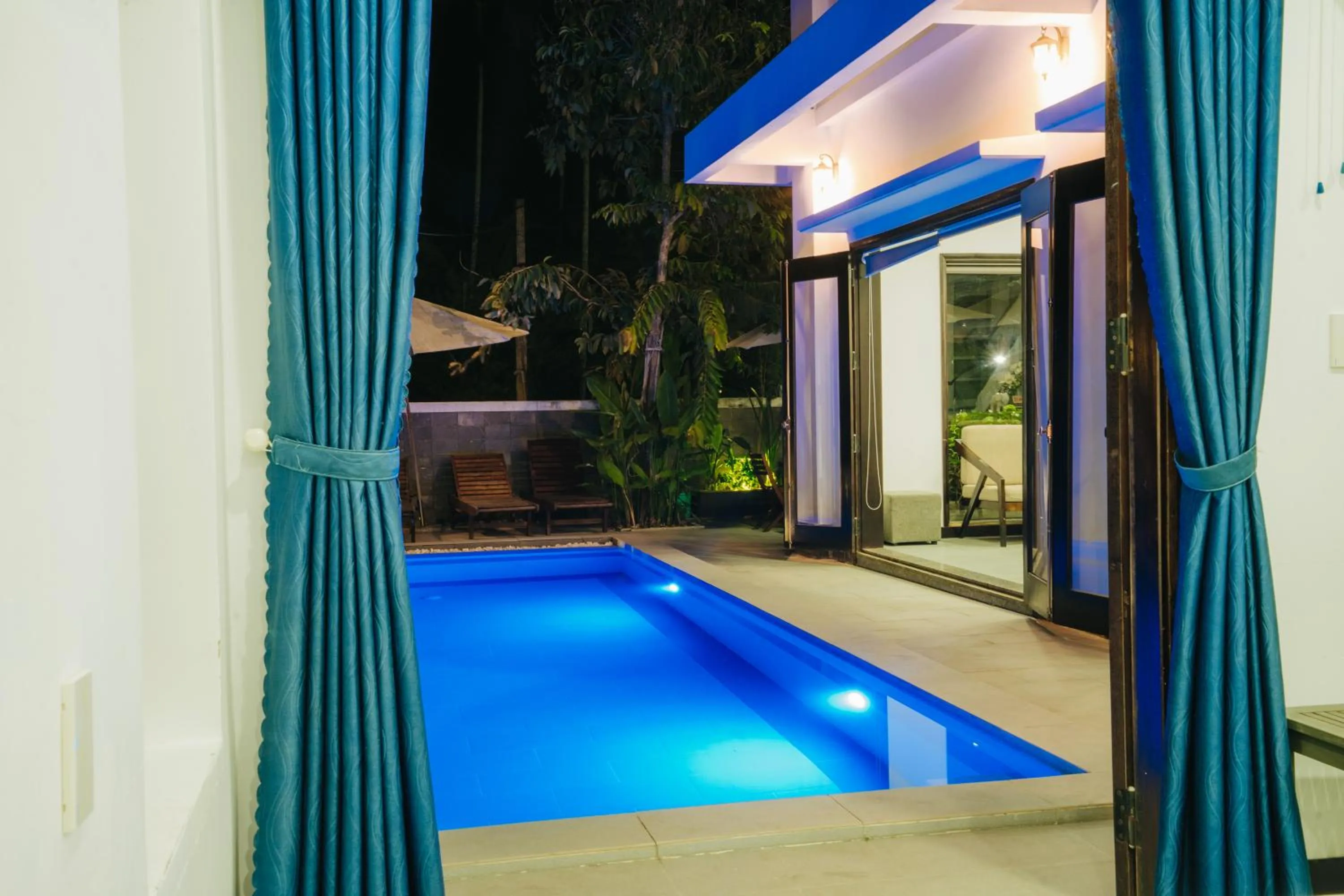 Night in Hoi An Lotus Aroma Villa