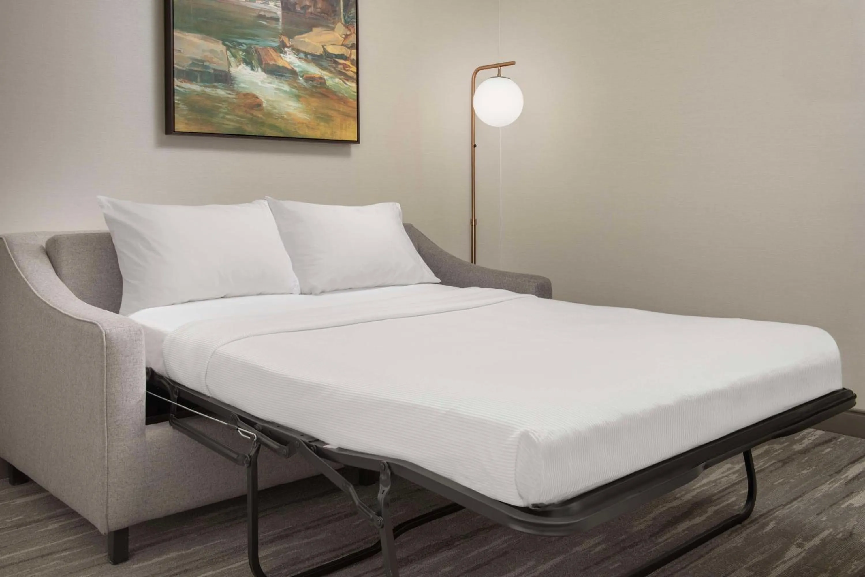 Living room, Bed in Hilton Garden Inn Casper