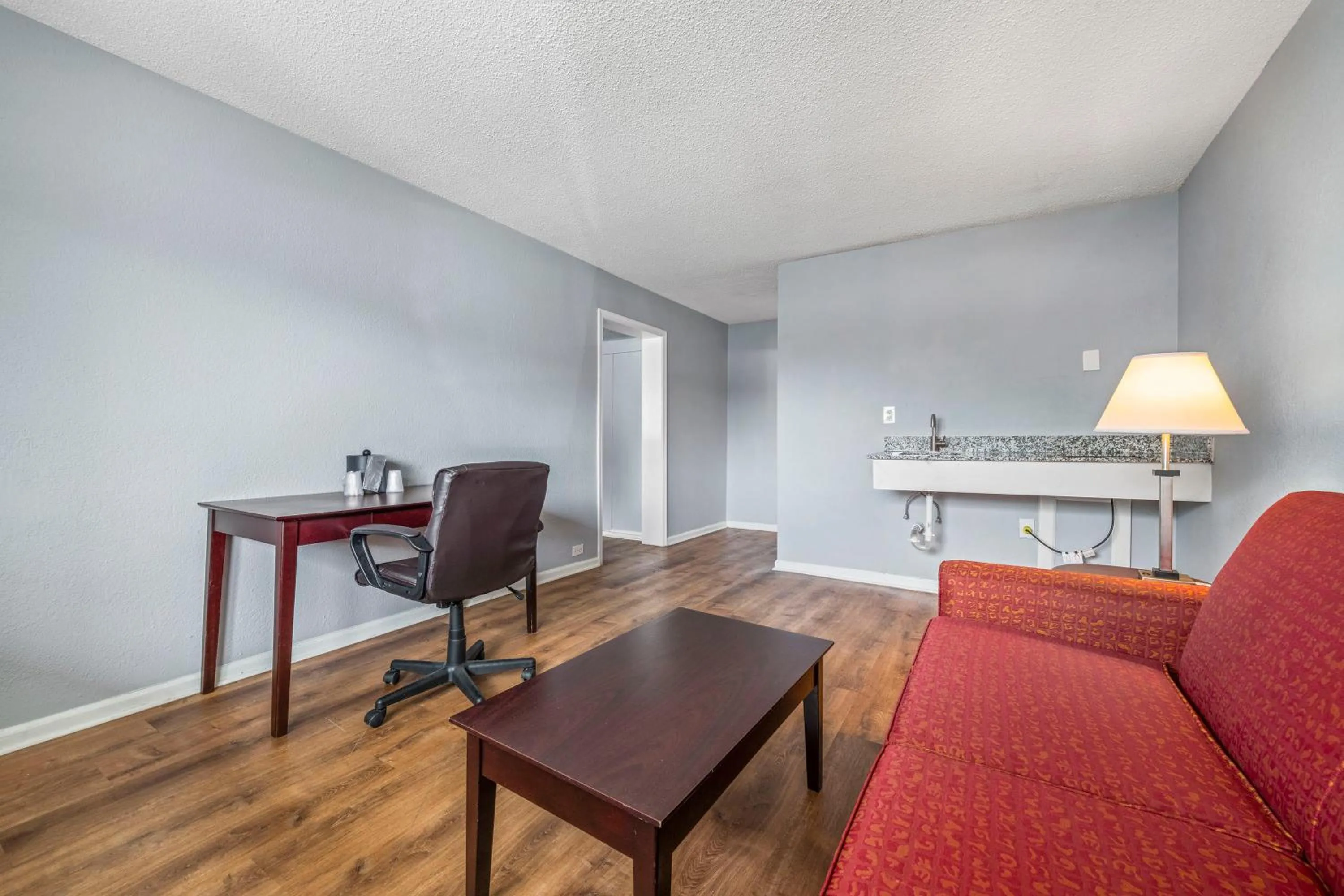 Seating Area in Riverwalk Inn and Suites Portsmouth