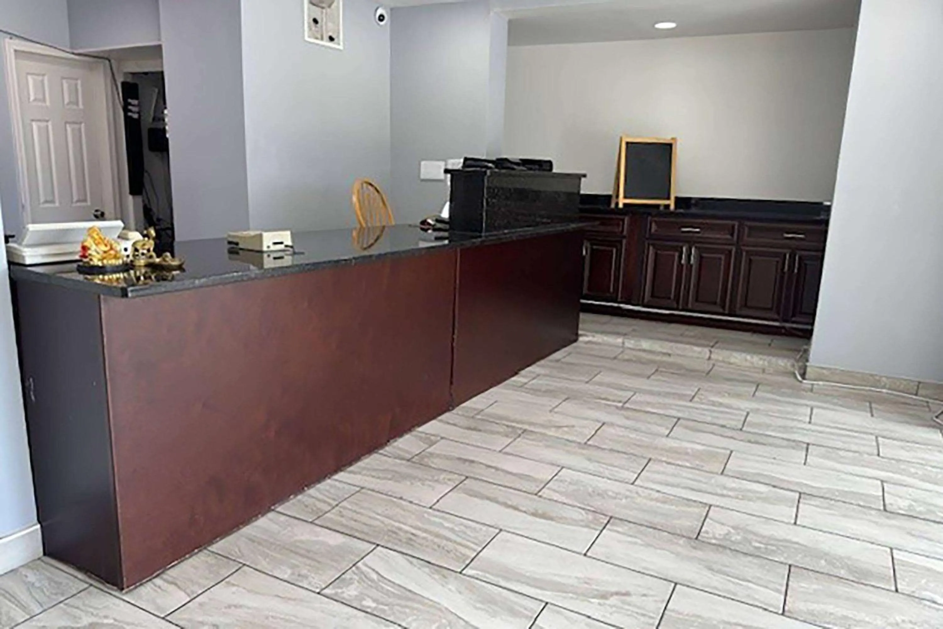 Lobby or reception in Riverwalk Inn and Suites Portsmouth