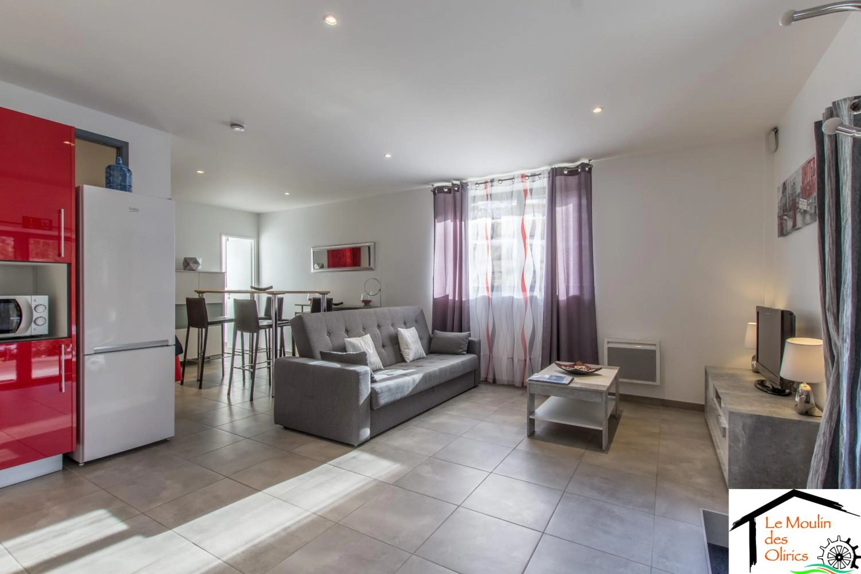 Living room, Bed in Le Moulin des Olirics