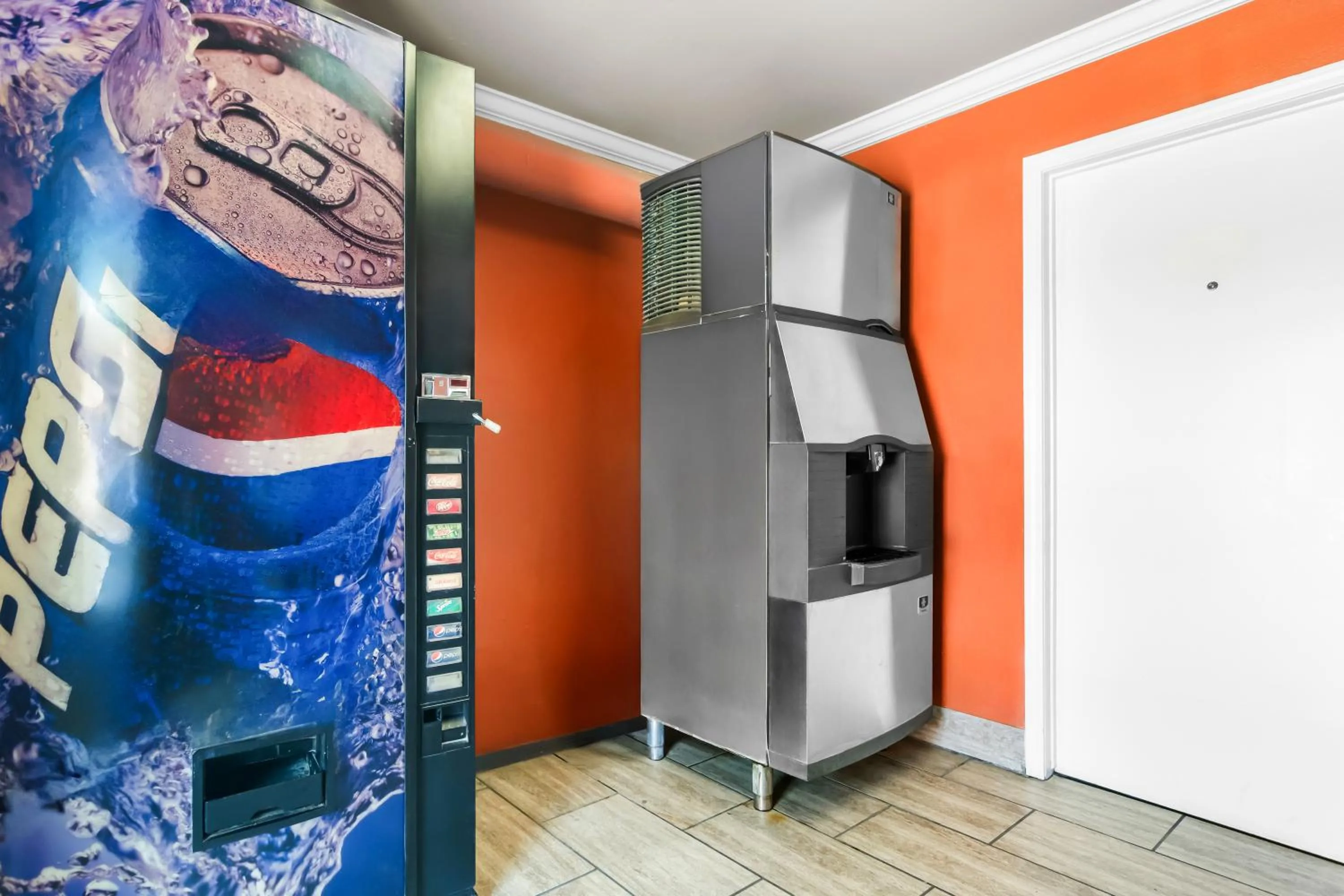 Americas Best Value Inn and Suites Siloam Springs