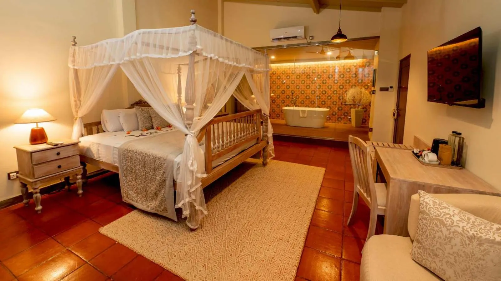 Bed in Siddhalepa Ayurveda Resort - All Meals, Ayurveda Treatment and Yoga