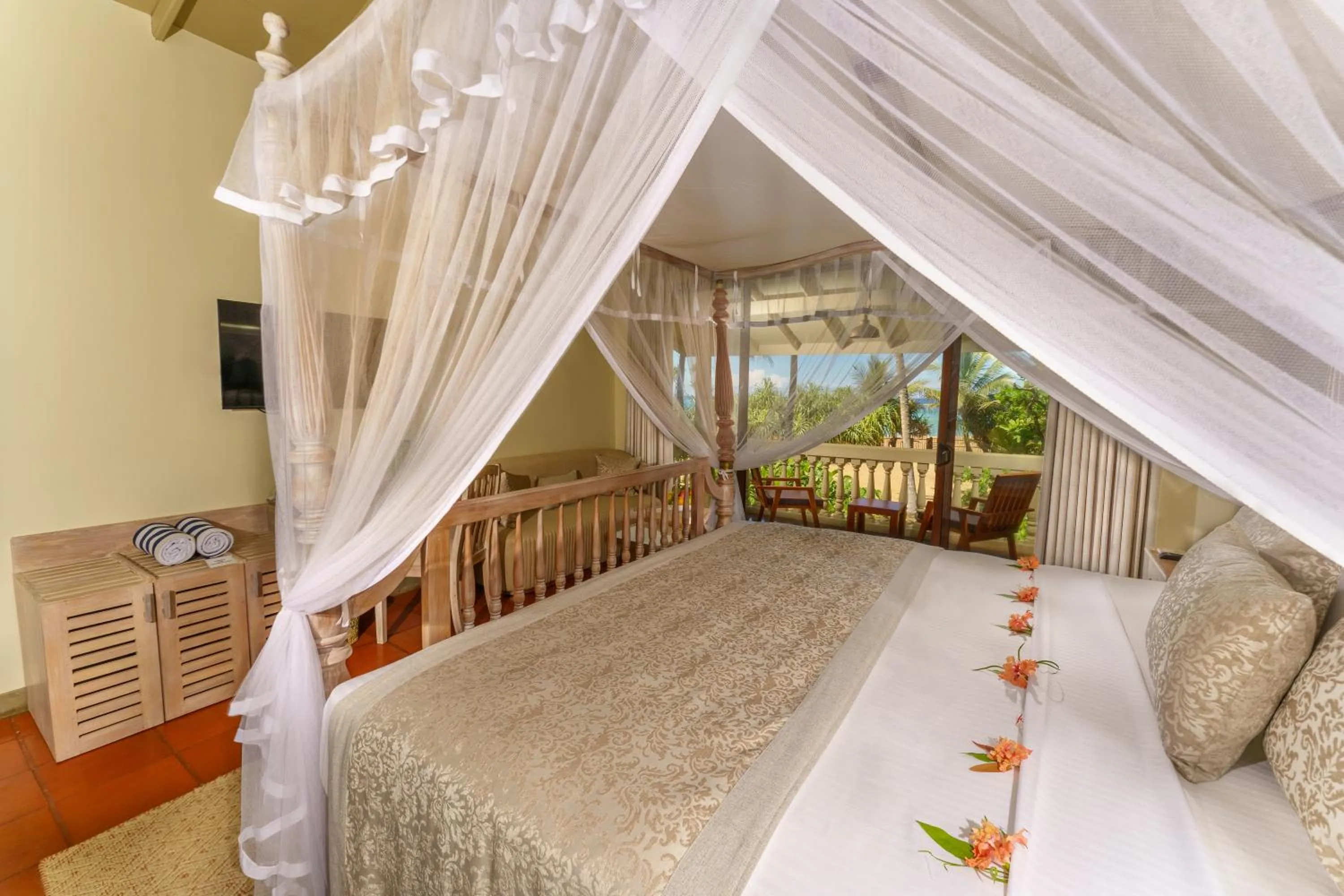 Bed in Siddhalepa Ayurveda Resort - All Meals, Ayurveda Treatment and Yoga