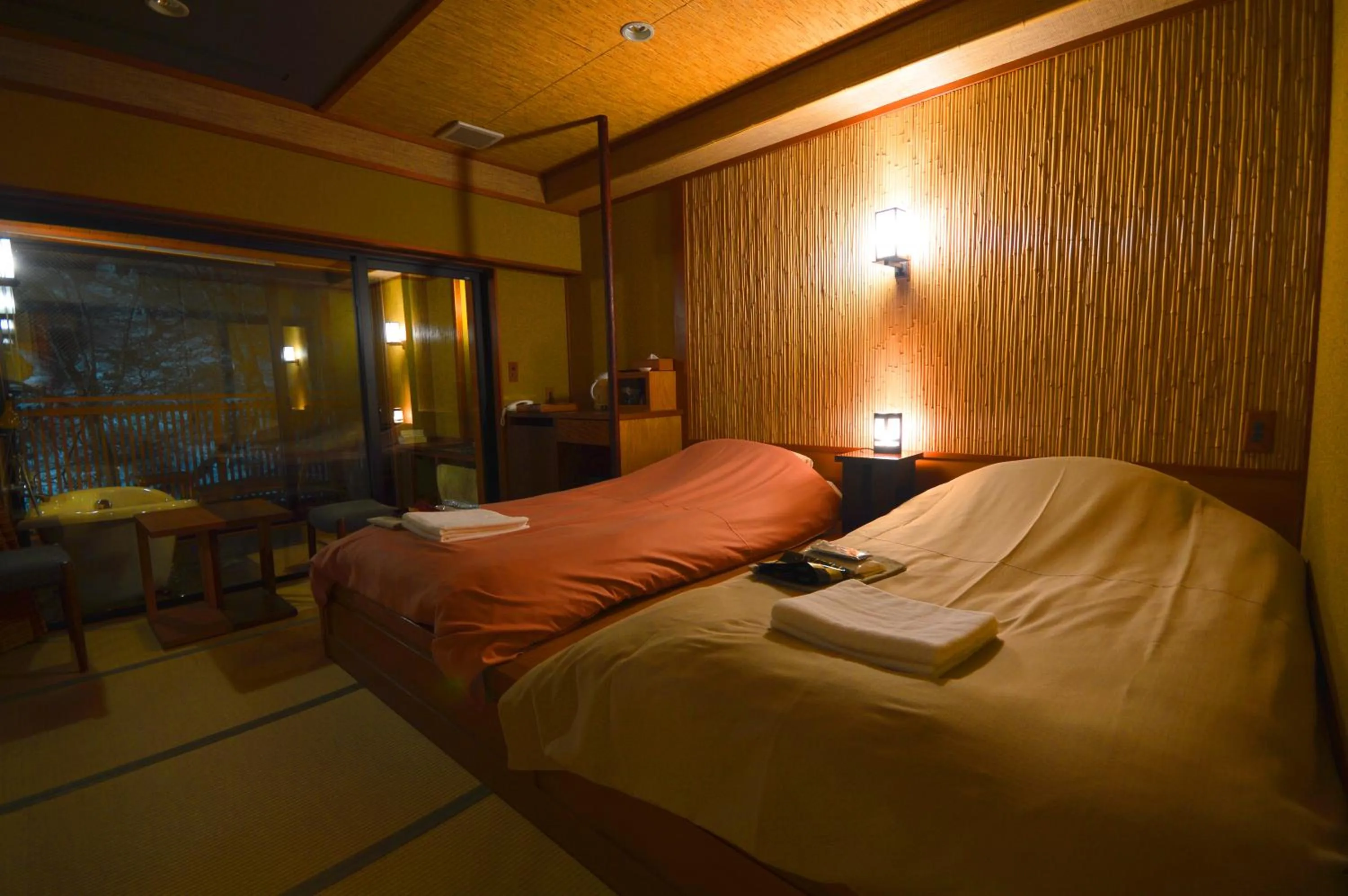 Bed in Futari Shizuka