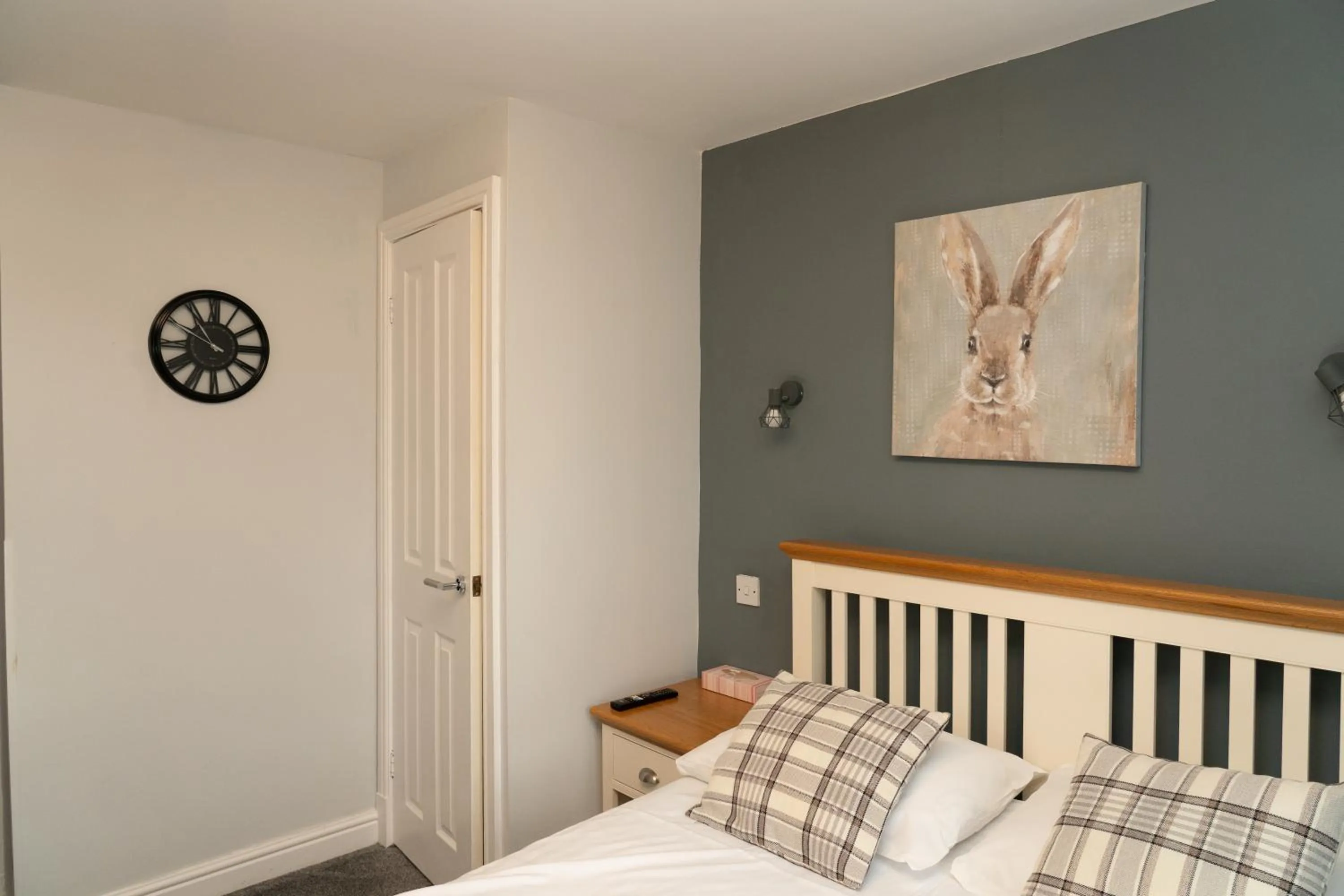 Bed in The Finch Hatton Arms