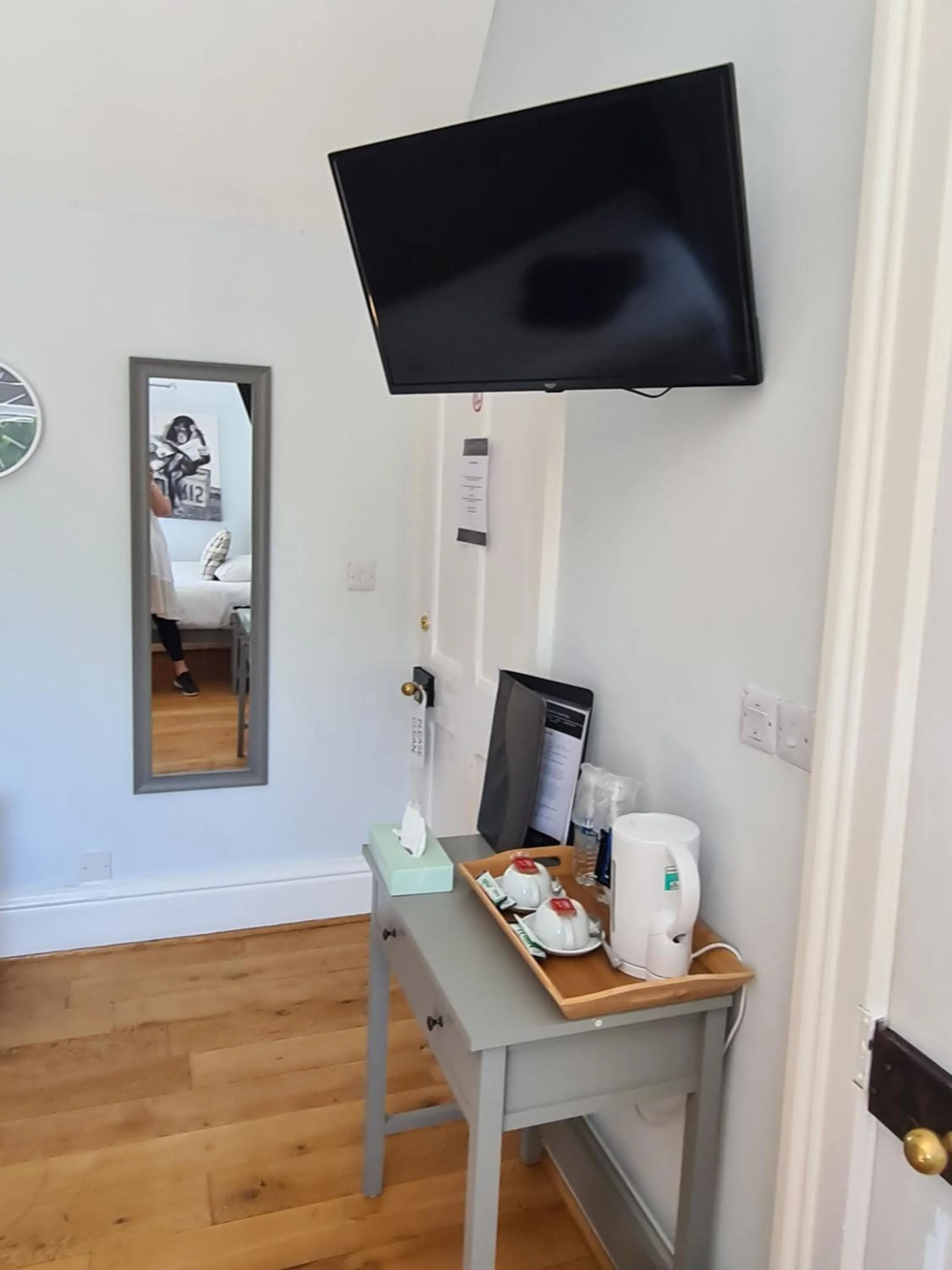 Coffee/tea facilities in The Finch Hatton Arms