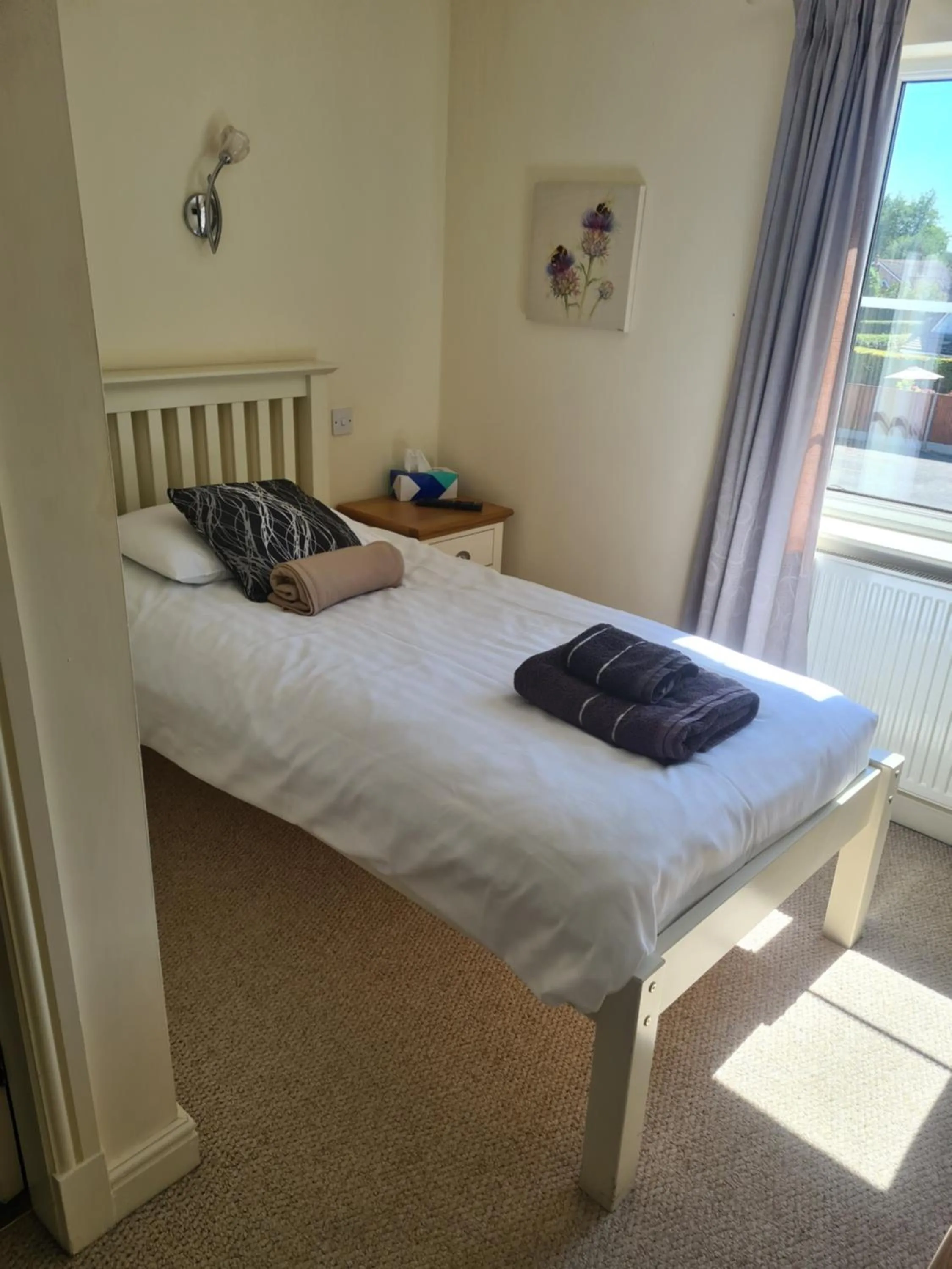 Bed in The Finch Hatton Arms