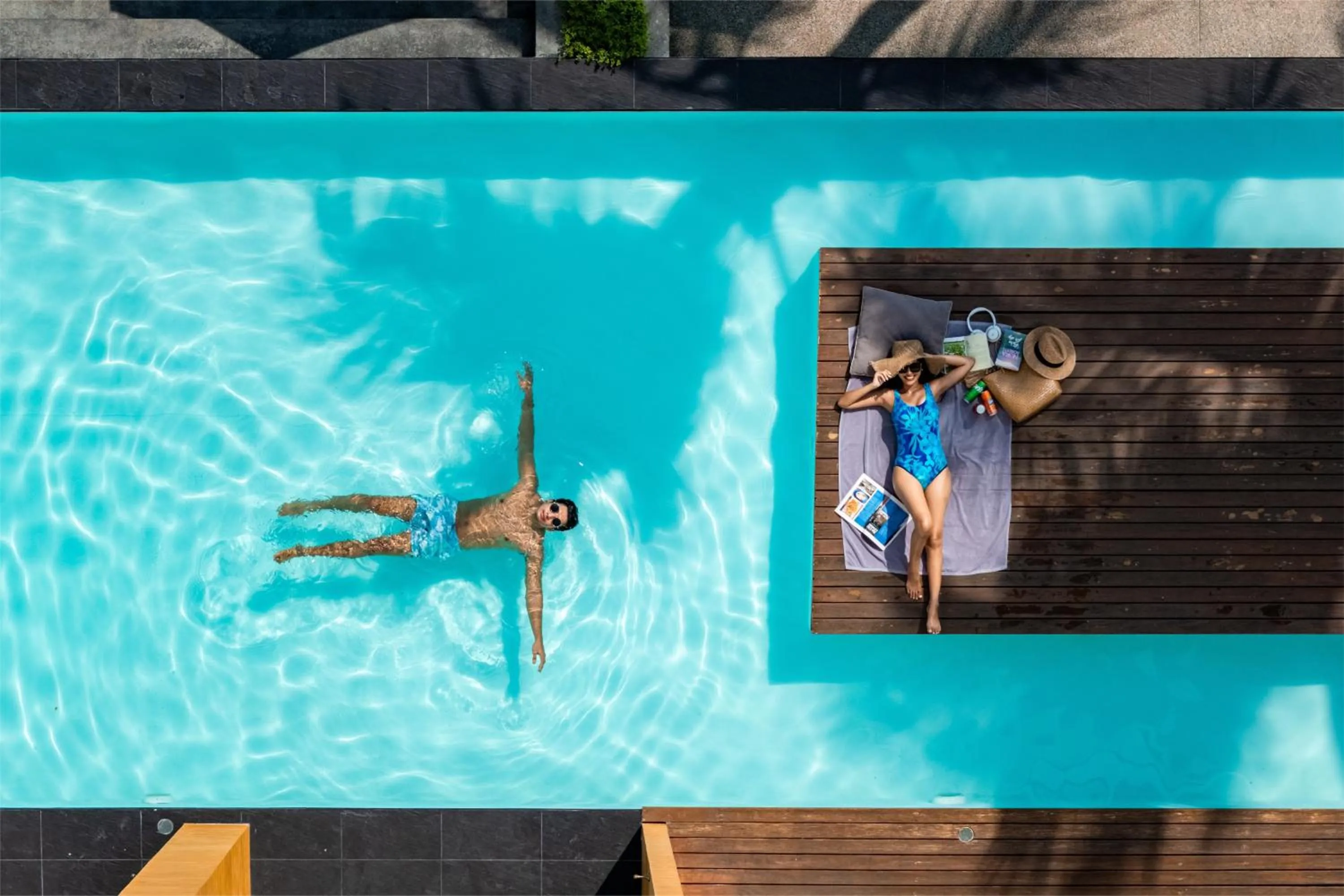 Swimming pool in Book a Bed Poshtel - SHA Plus