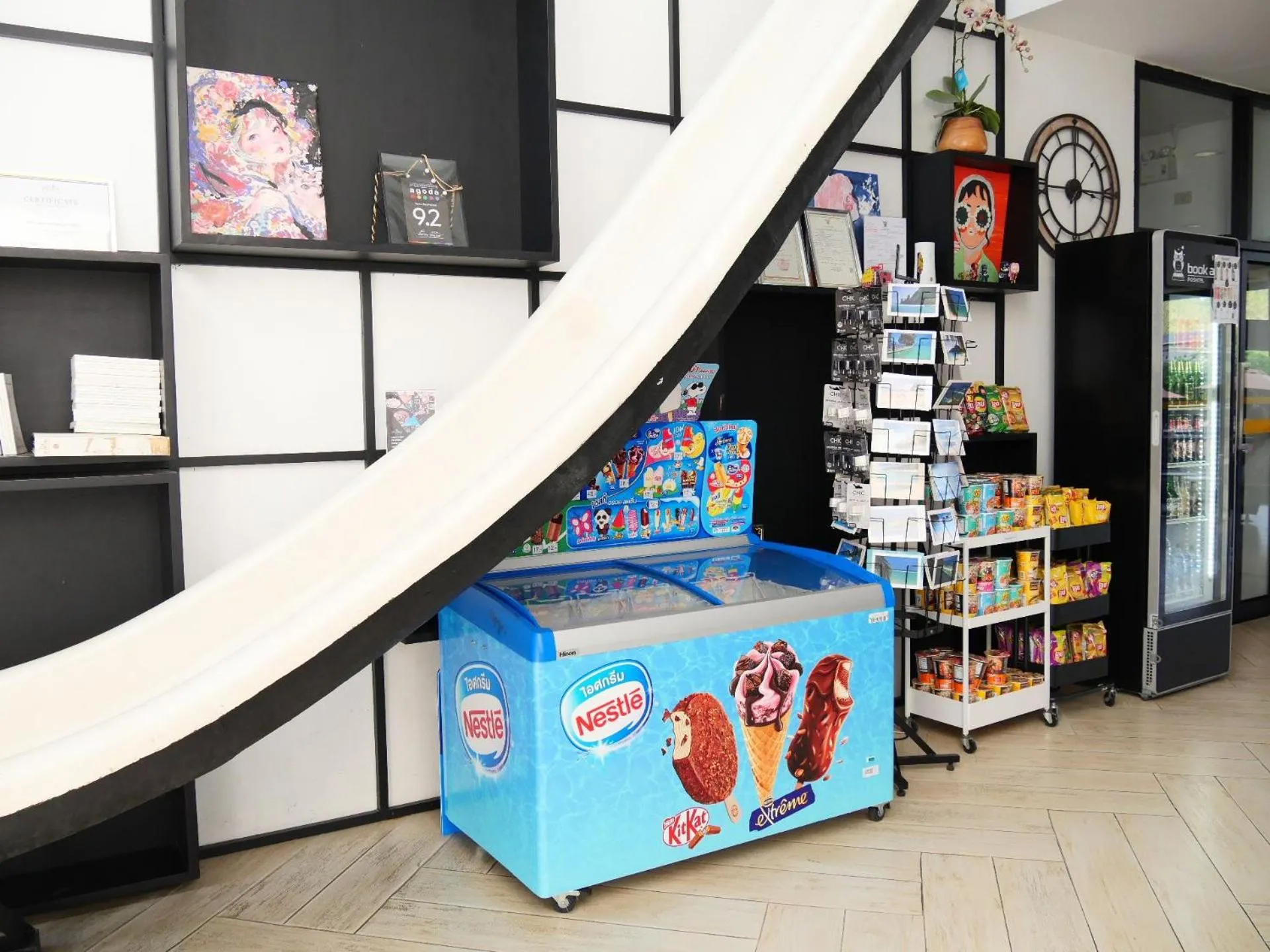 Supermarket/grocery shop in Book a Bed Poshtel - SHA Plus