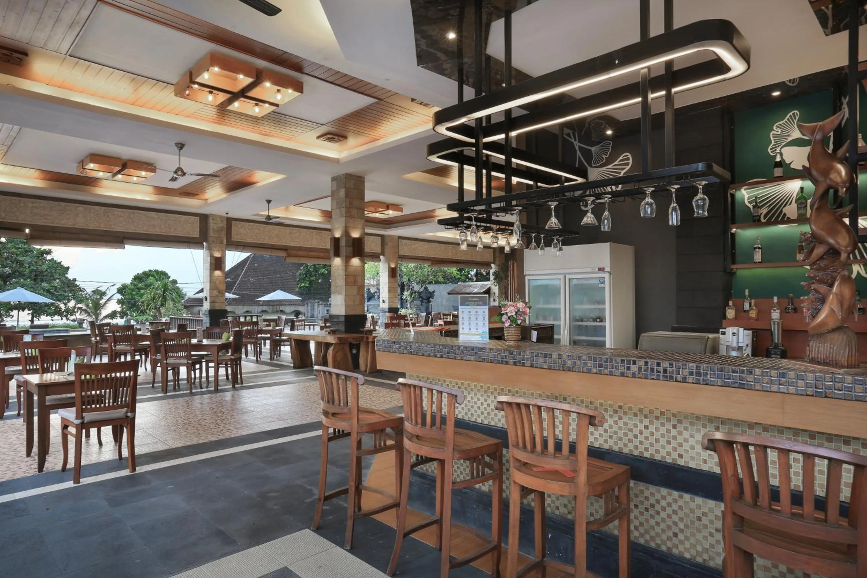 Restaurant/places to eat in Pelangi Bali Hotel & Spa