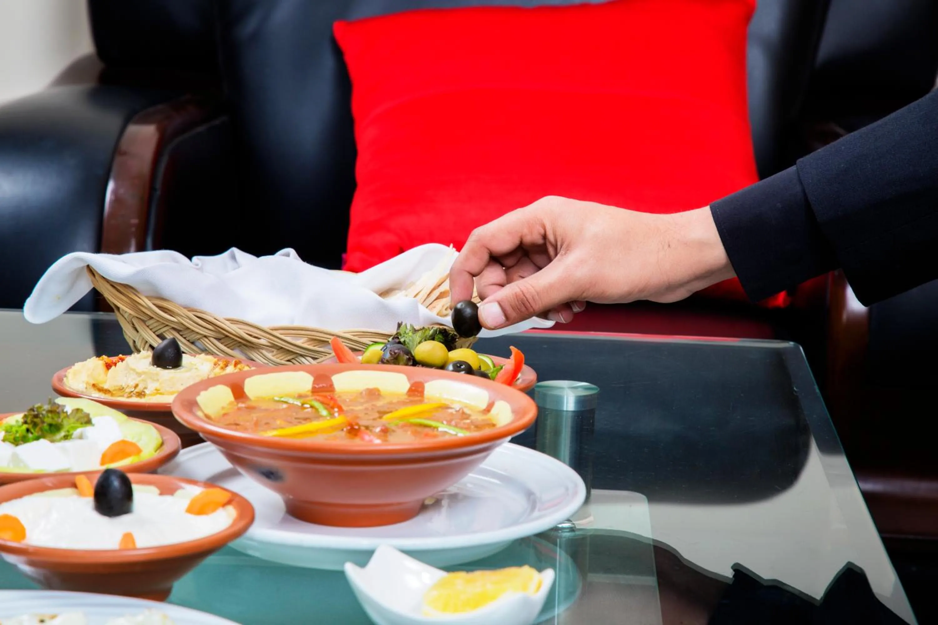 Food and drinks in Marco Polo Hotel