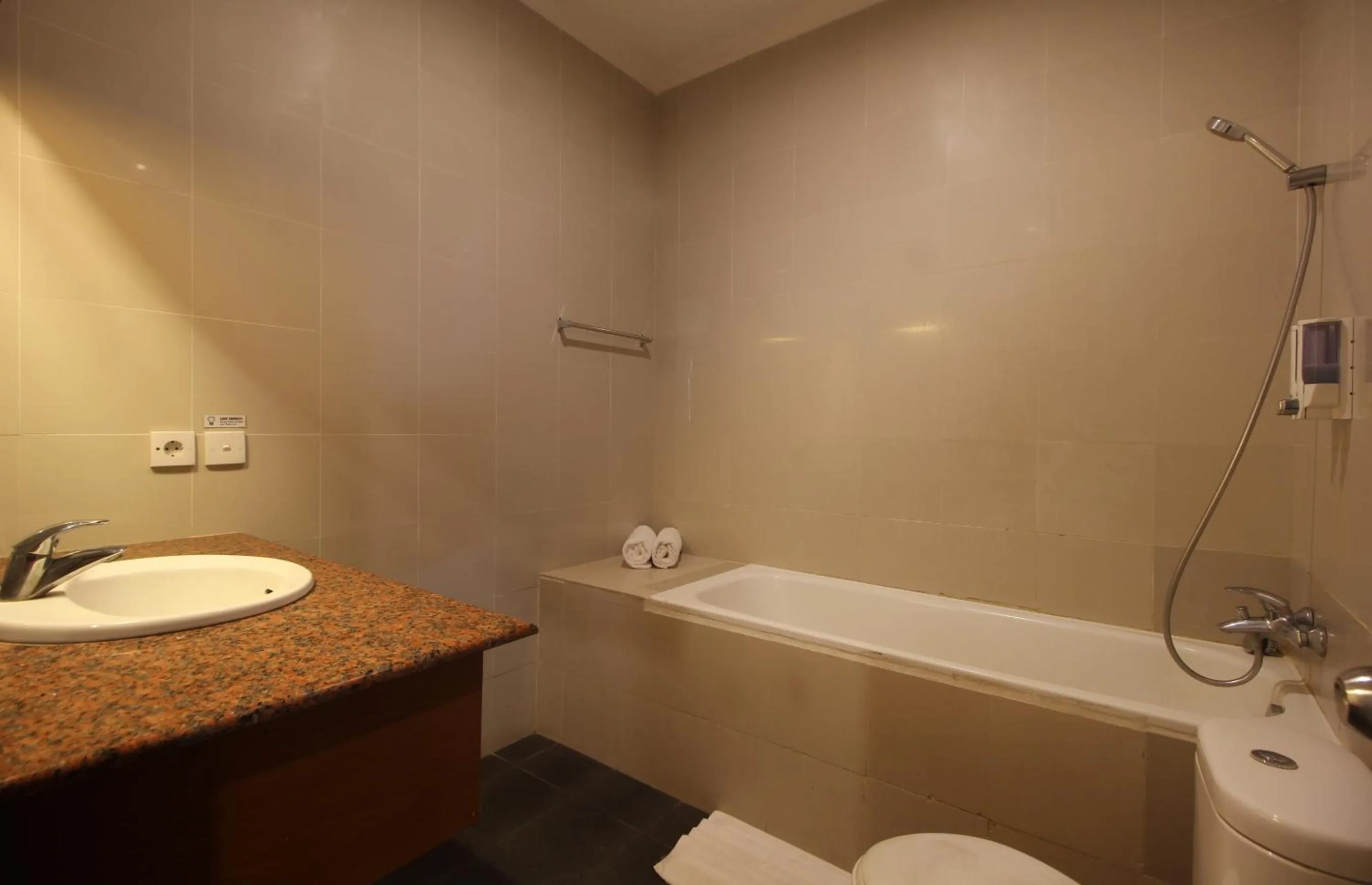 Bathroom in Putri Ayu Cottages