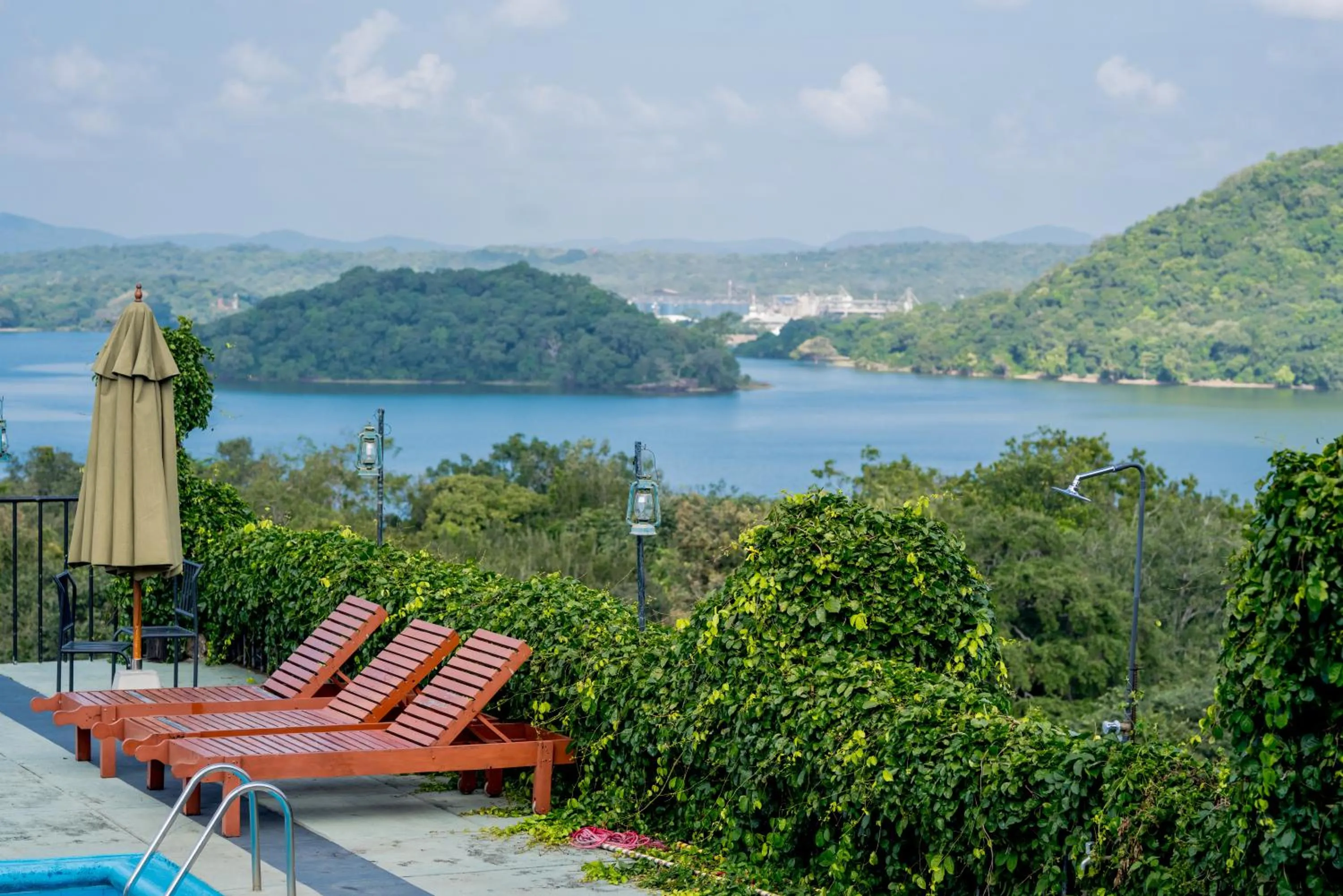 Lake view in Lavendish Lake Giritale - Former Giritale Hotel