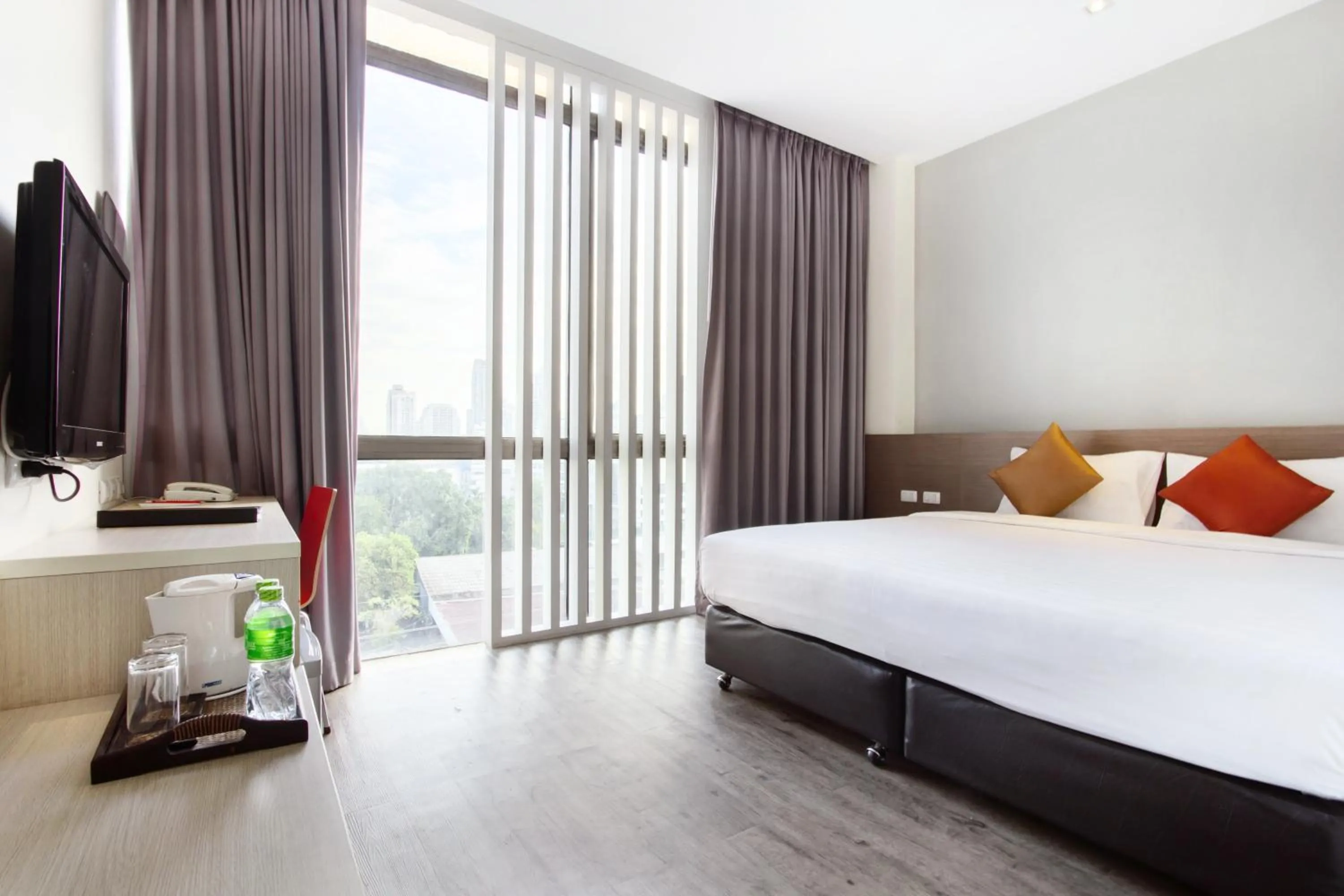 Bedroom in D Varee Xpress Makkasan Hotel