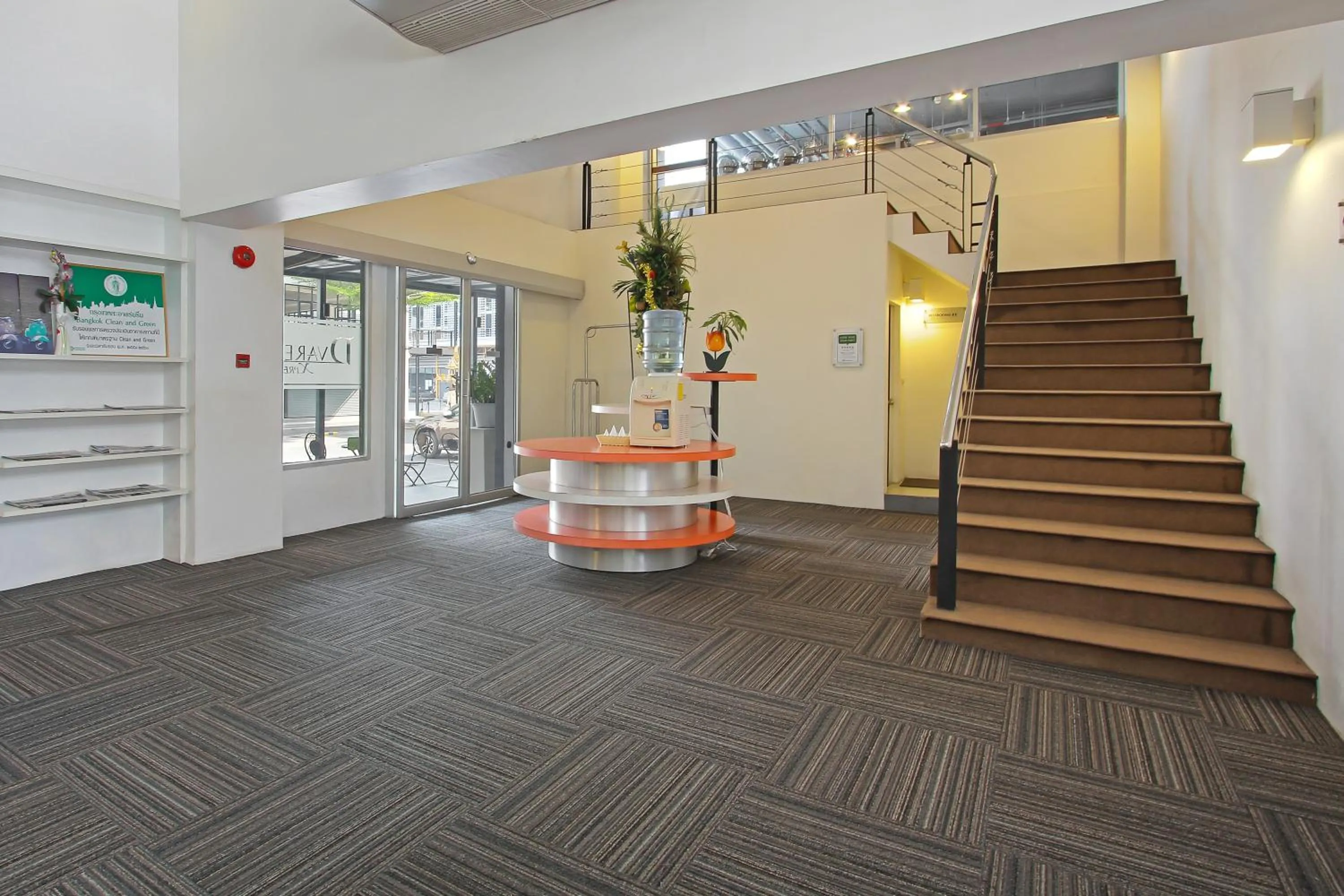 Area and facilities, Lobby/Reception in D Varee Xpress Makkasan Hotel