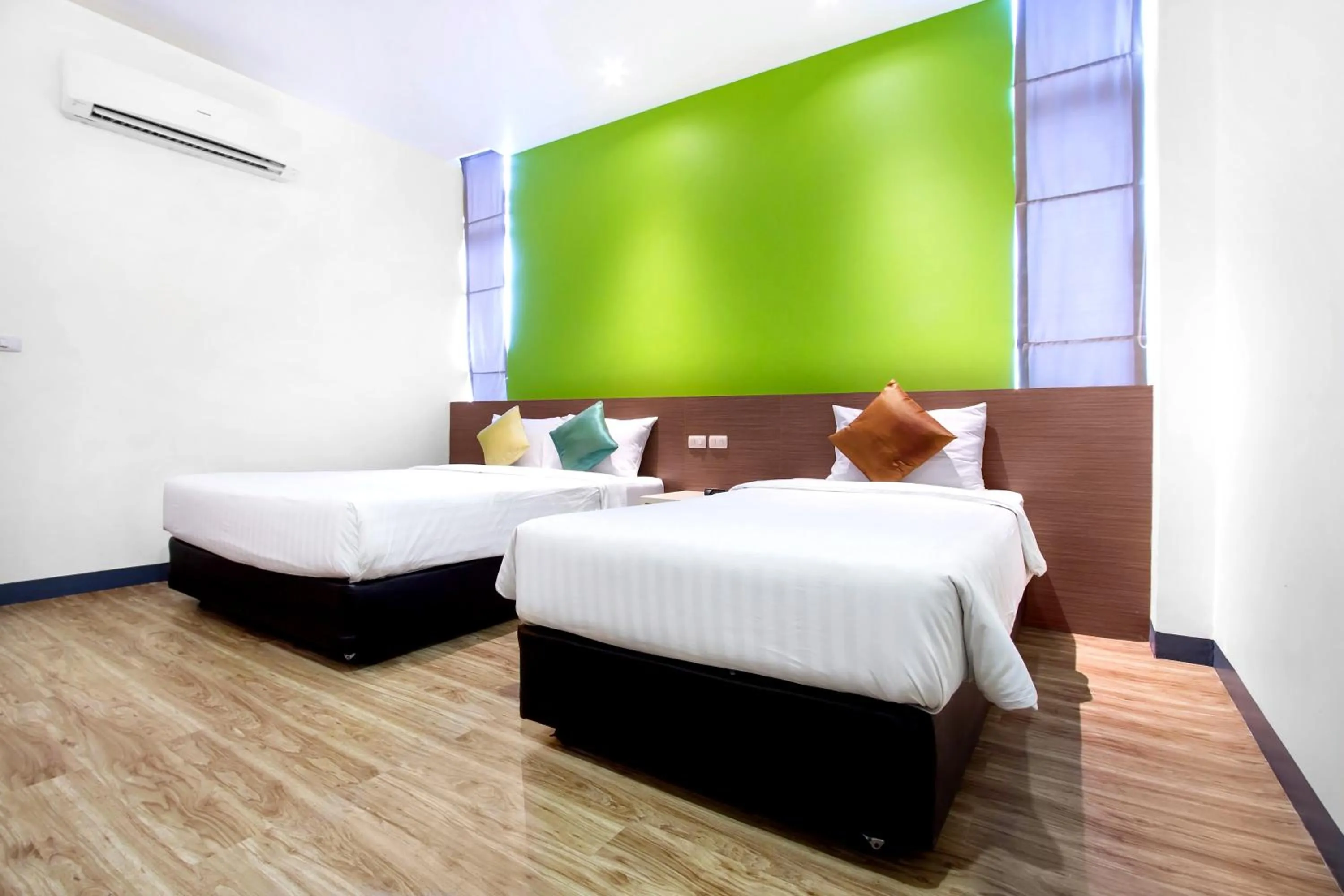 Bedroom in D Varee Xpress Makkasan Hotel