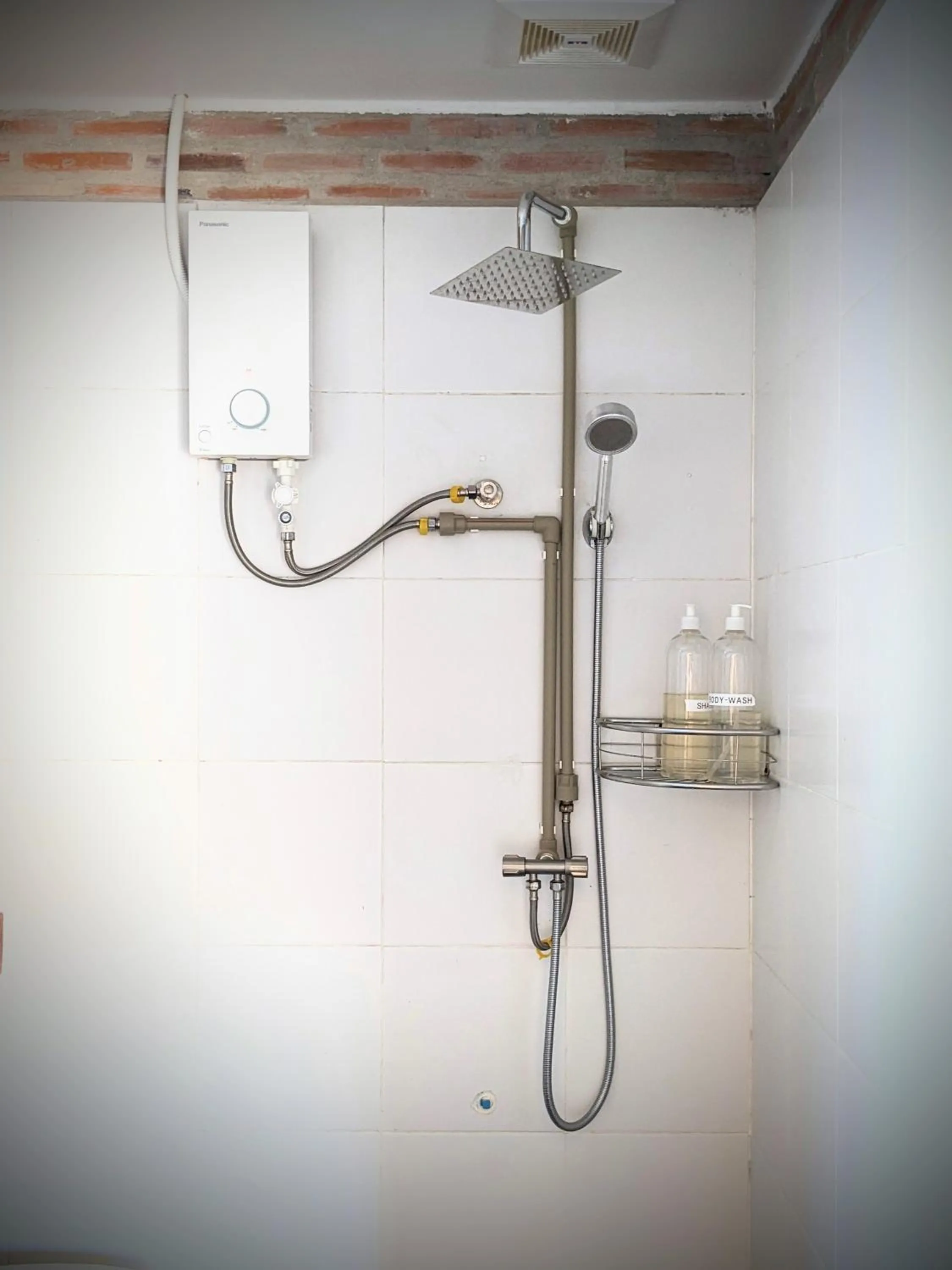 Shower in YK Art House