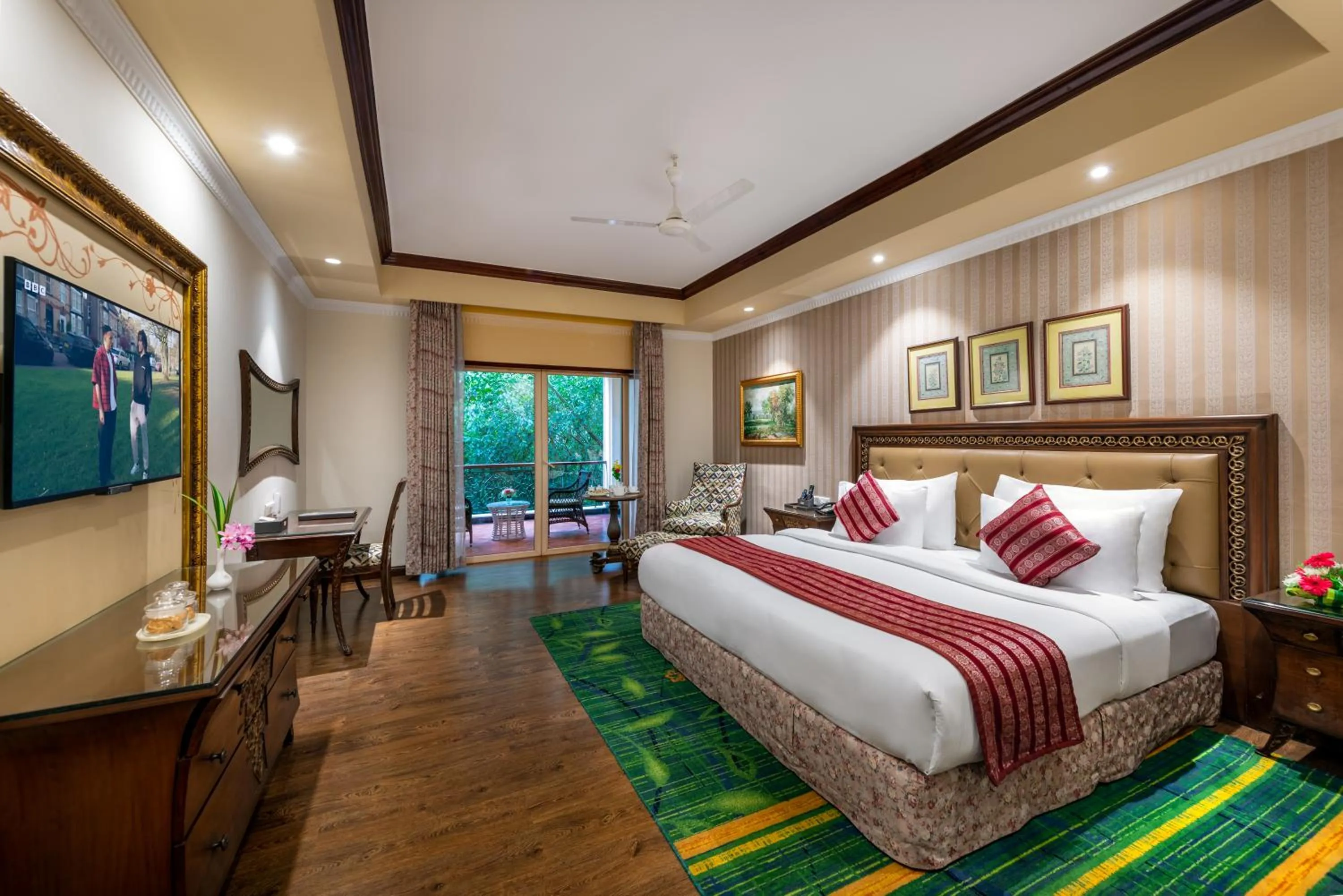 Bed in Mayfair Lagoon