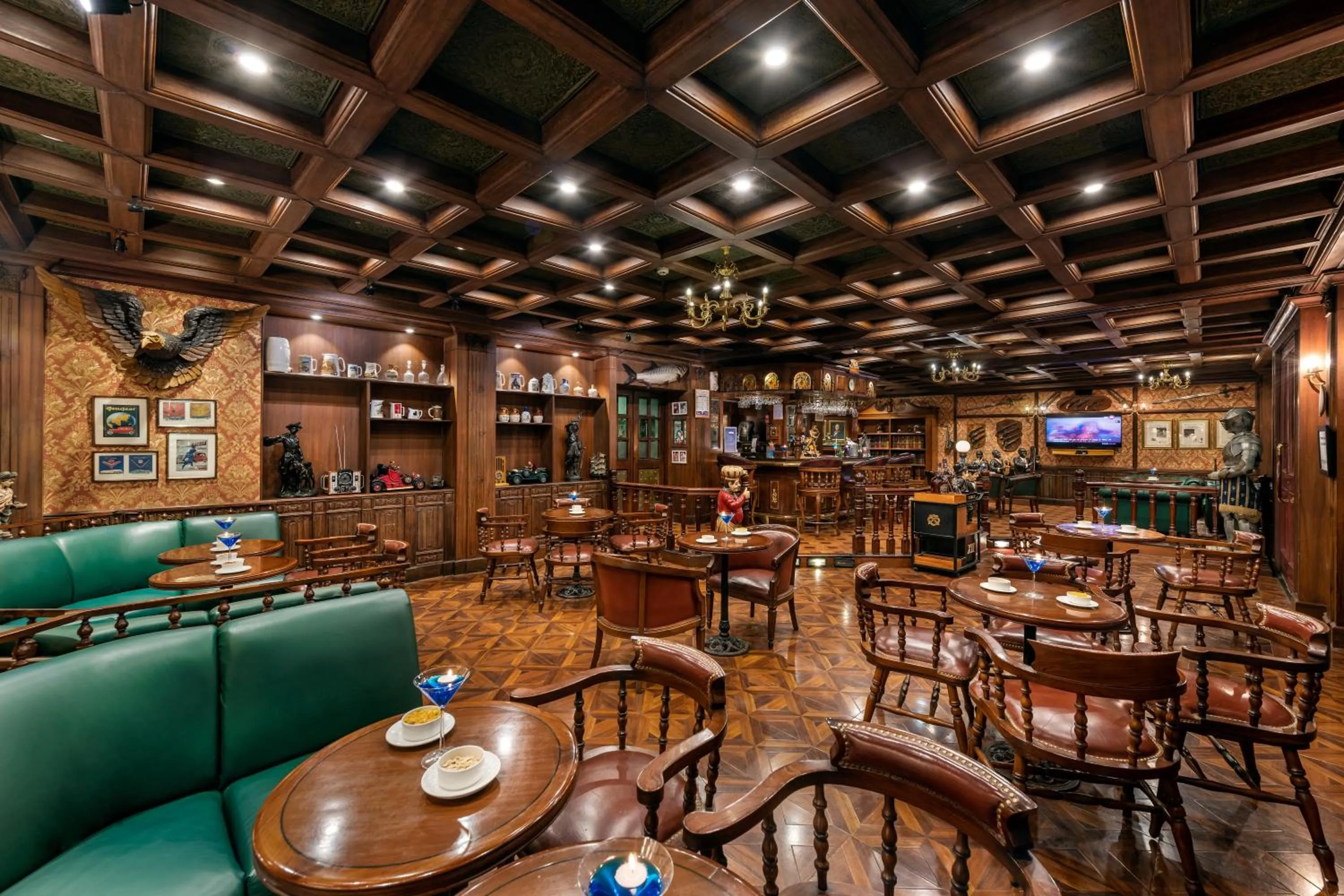 Restaurant/places to eat in Mayfair Lagoon