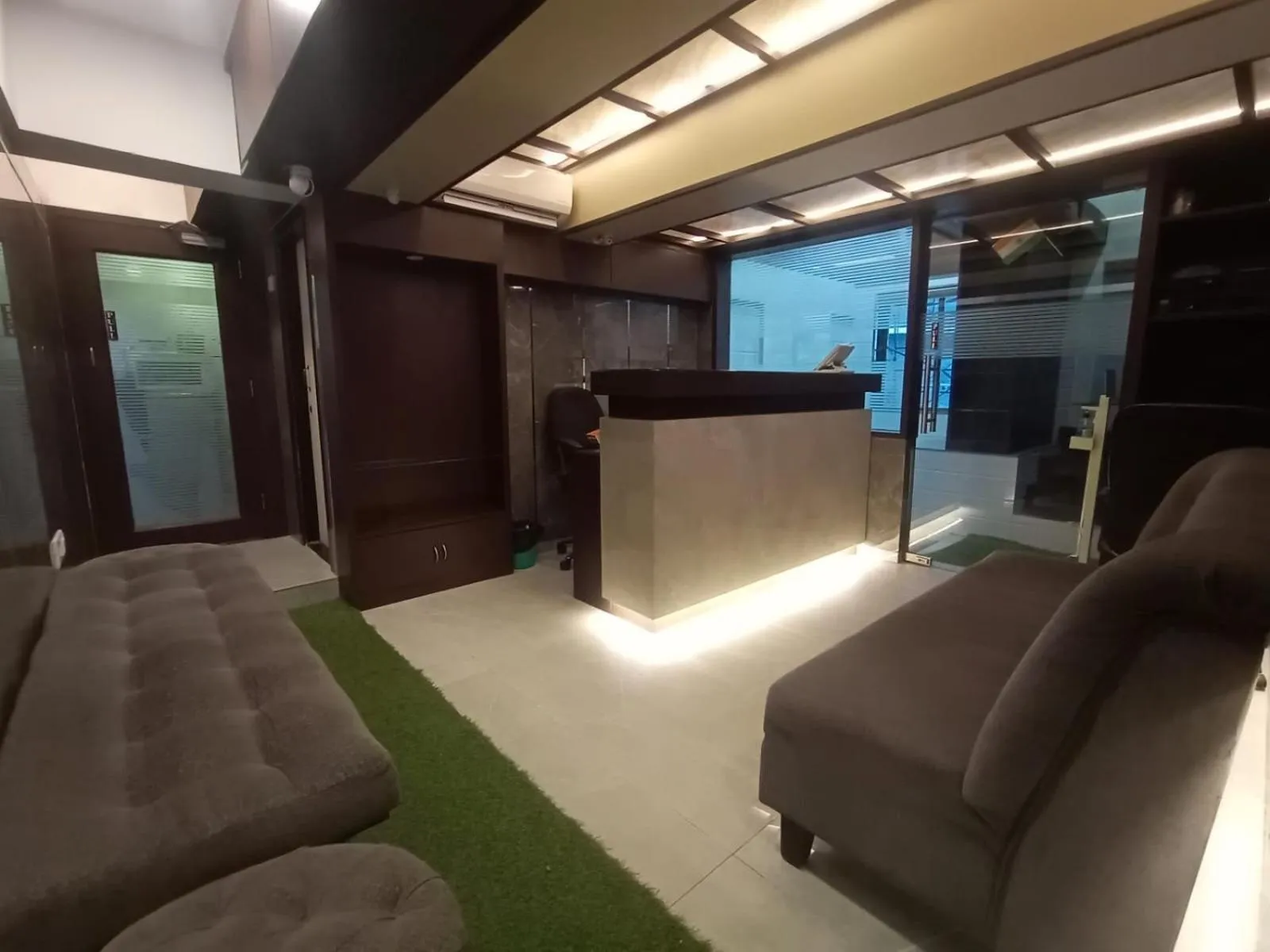 Hotel Arma Court - Near US Embassy, BKC